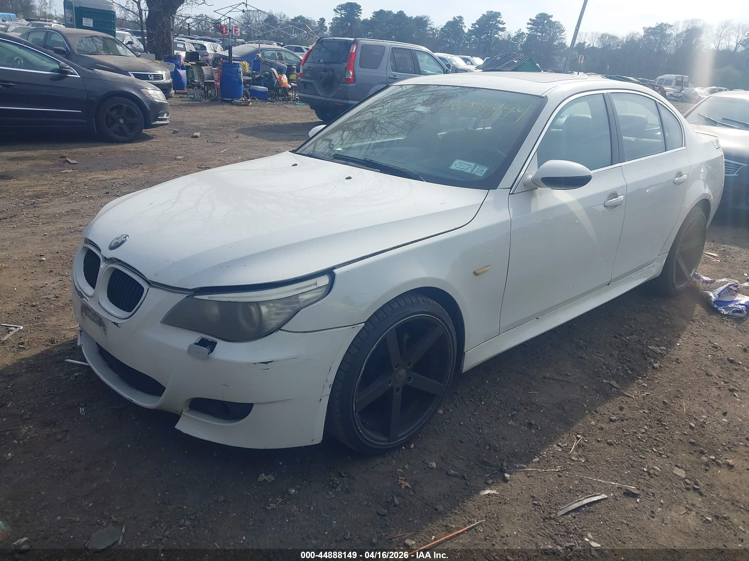2004 Bmw 530i   White vin: WBANA73574B064868