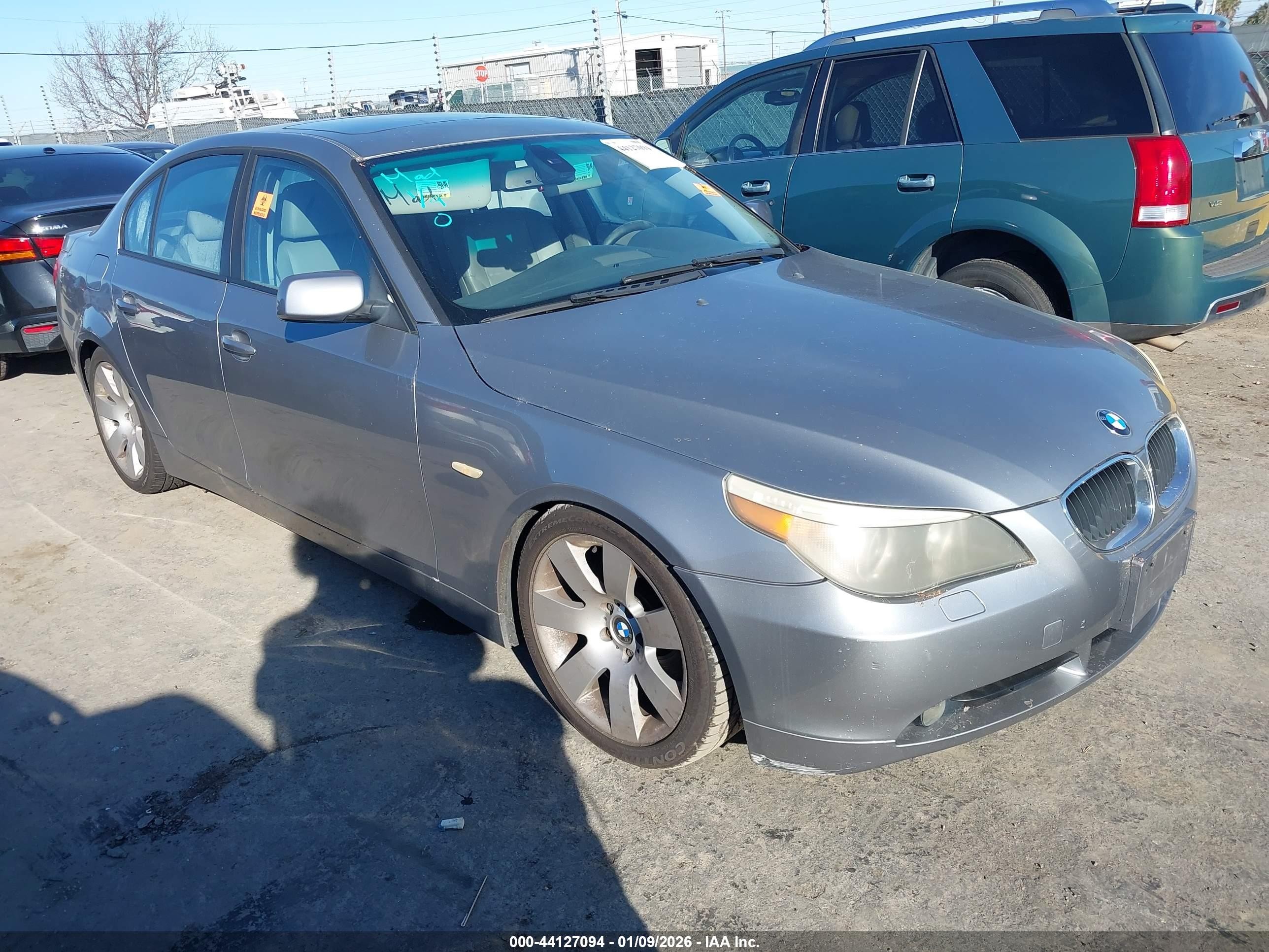 2005 Bmw 530i   Gray vin: WBANA73575B048865