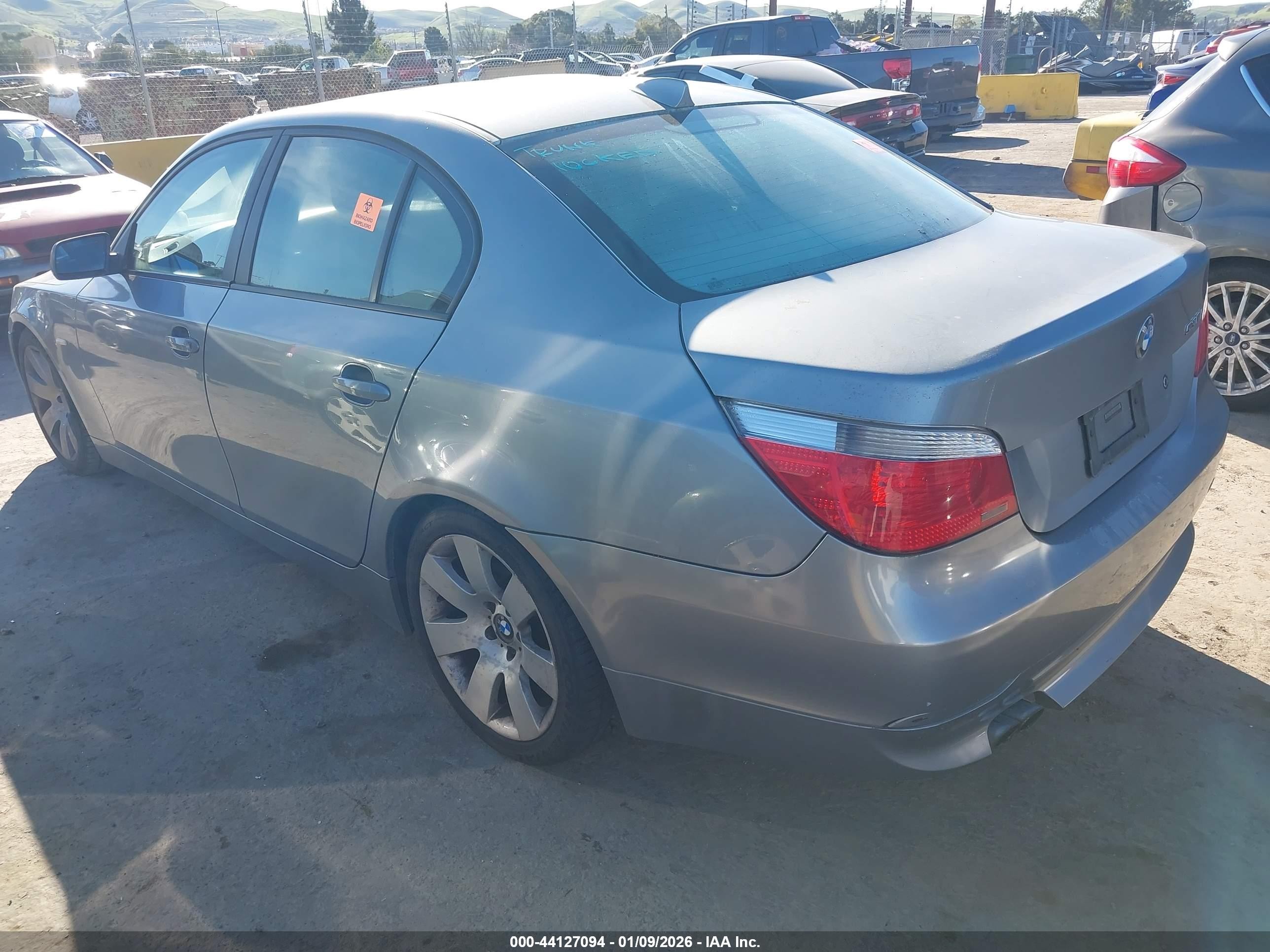 2005 Bmw 530i   Gray vin: WBANA73575B048865