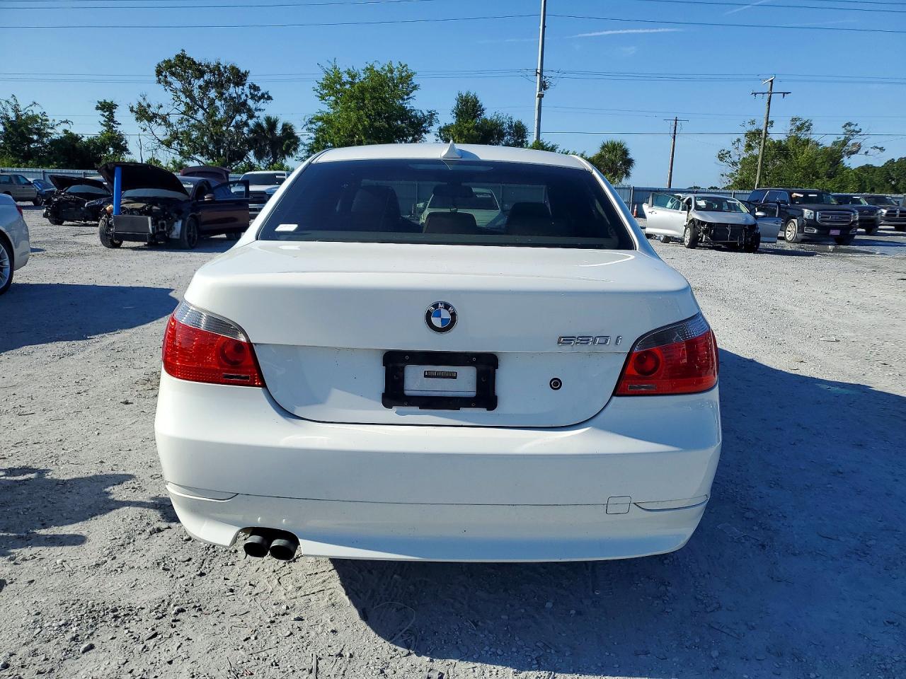 2005 Bmw 530 I White vin: WBANA73575CR57442