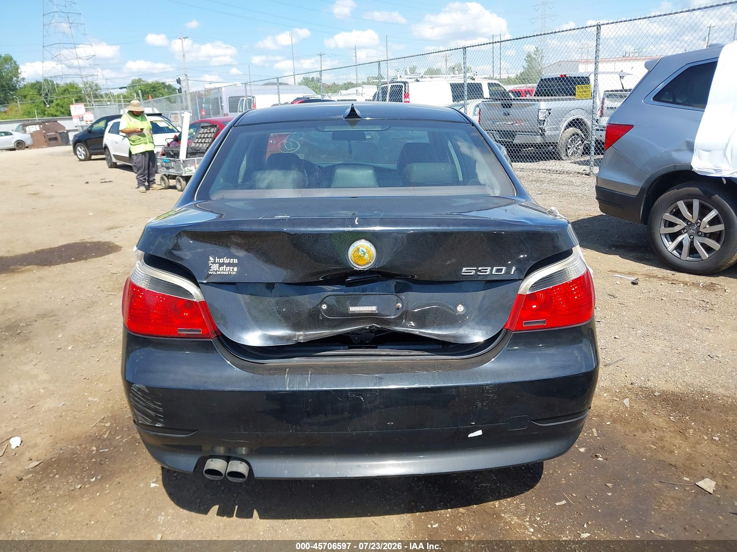 2005 Bmw 530i   Black vin: WBANA73585B048745
