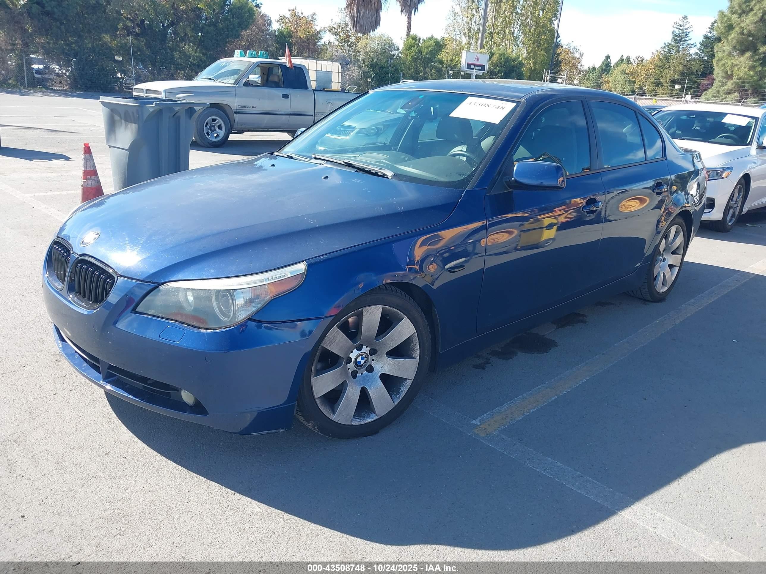 2005 Bmw 530i   Blue vin: WBANA73585B815364