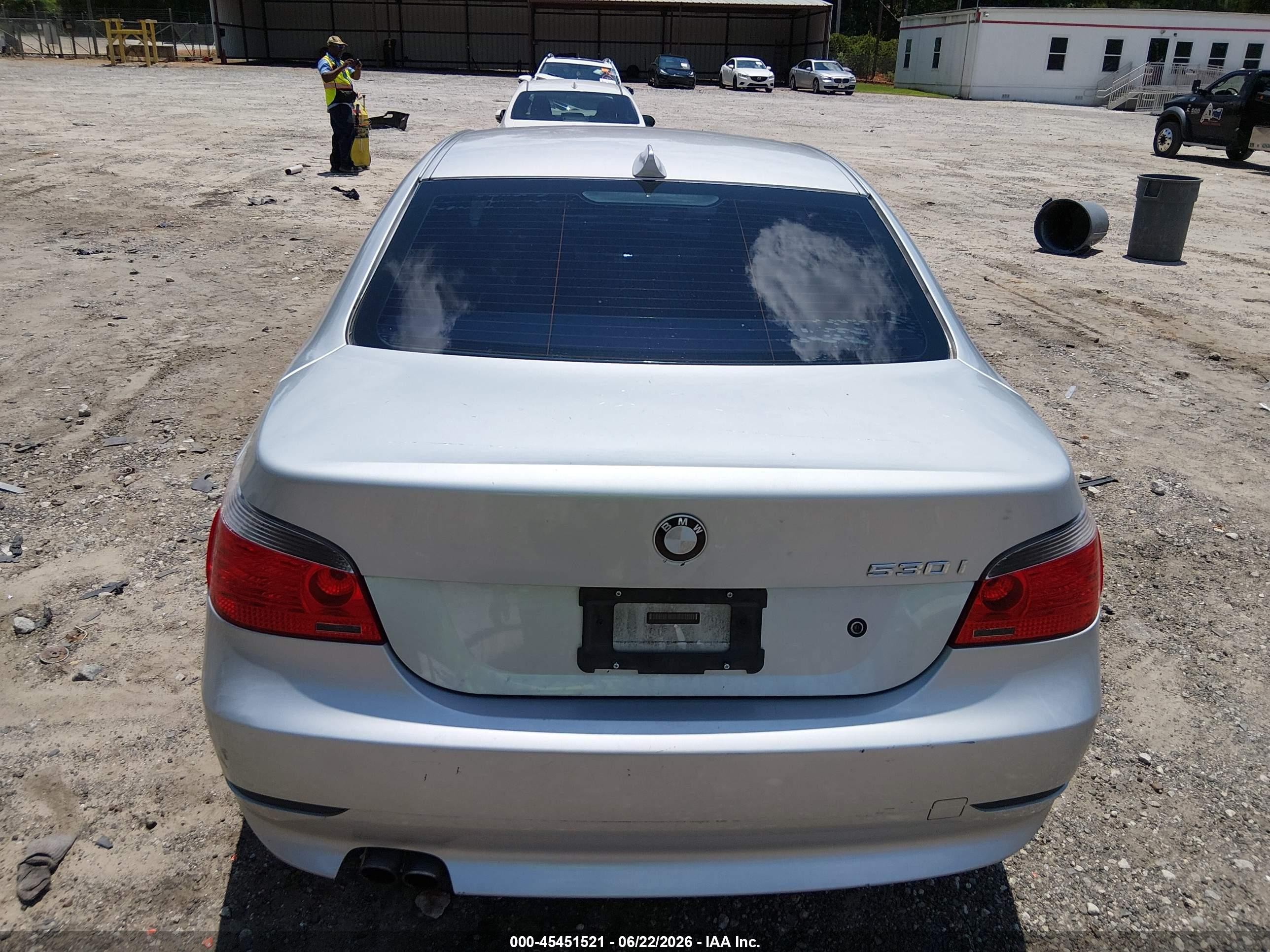 2004 Bmw 530i   Silver vin: WBANA73594B063690