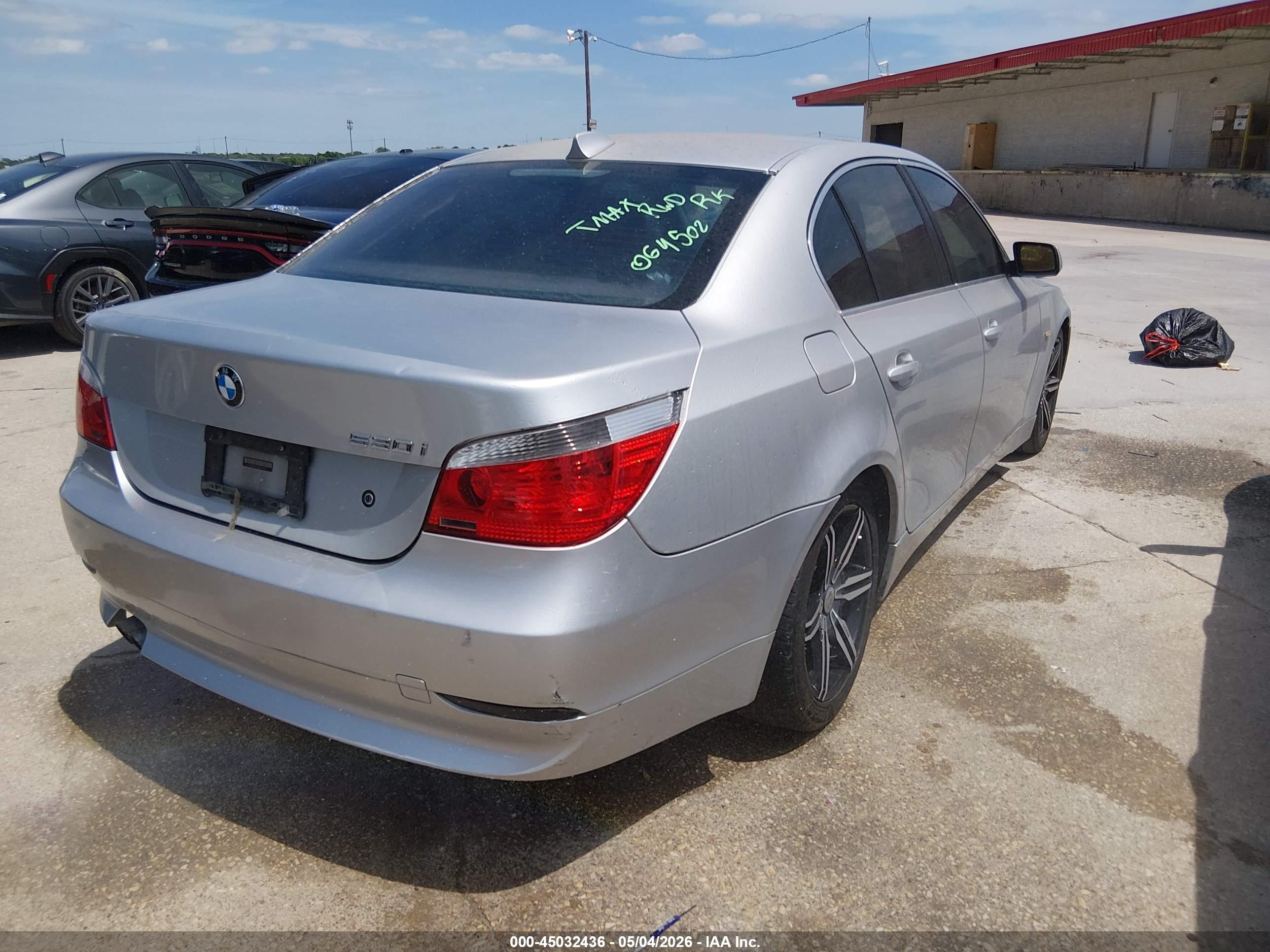 2004 Bmw 530i   Silver vin: WBANA73594B064502