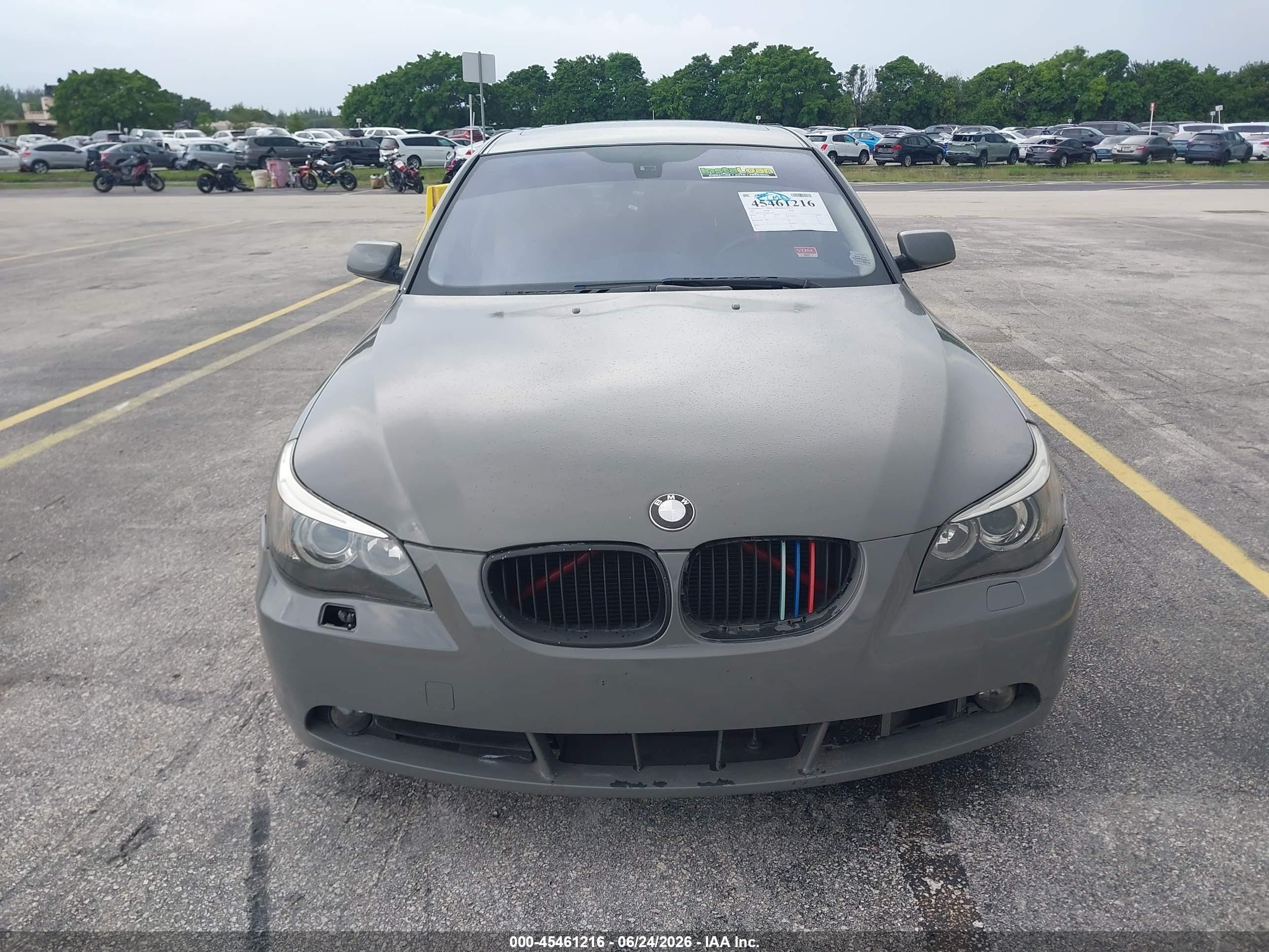 2005 Bmw 530i   Gray vin: WBANA73595B813736