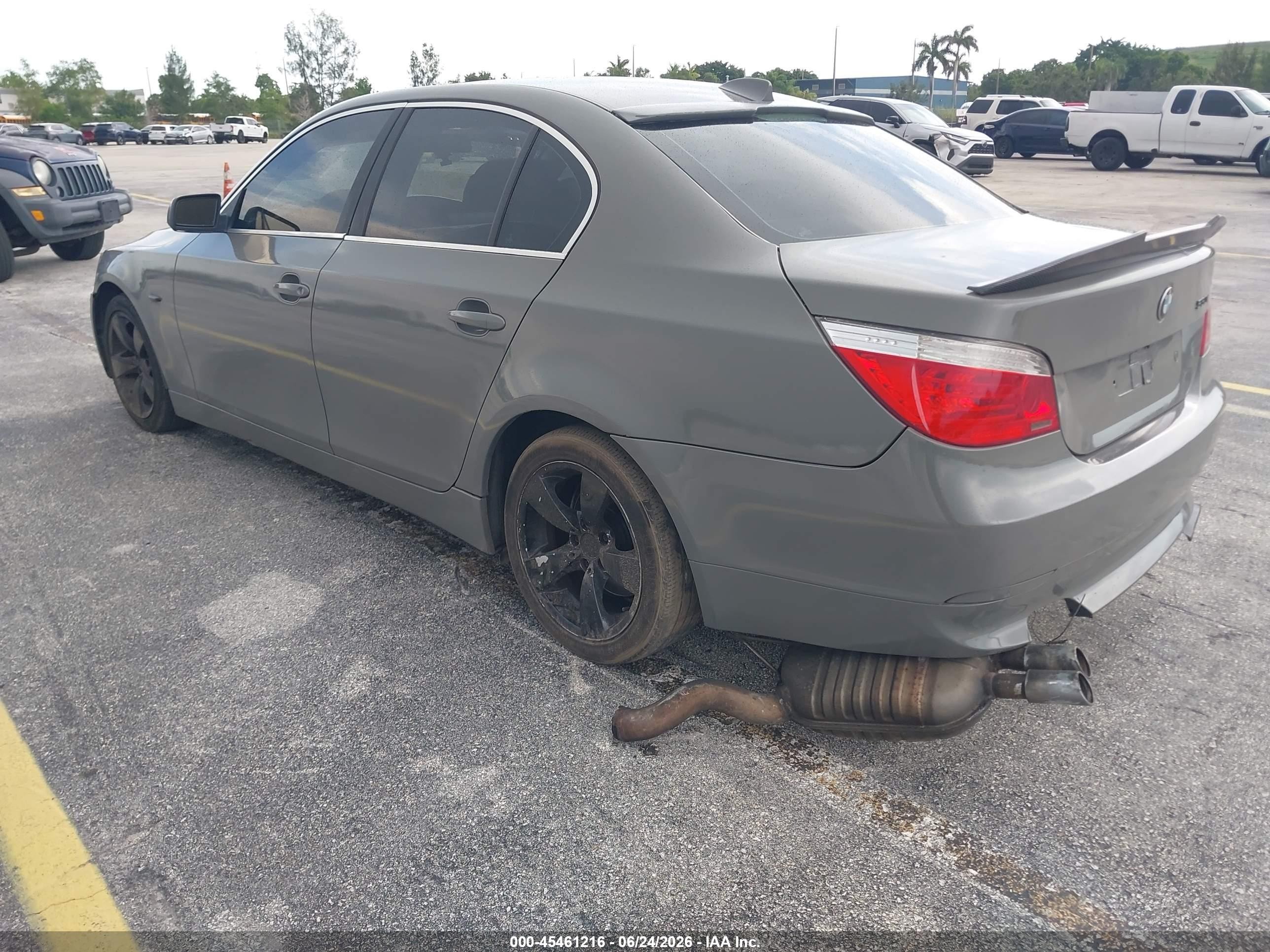 2005 Bmw 530i   Gray vin: WBANA73595B813736