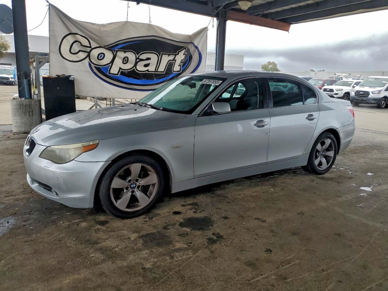 2007 Bmw Motorrad 530 I Silver vin: WBANA735X4B065805