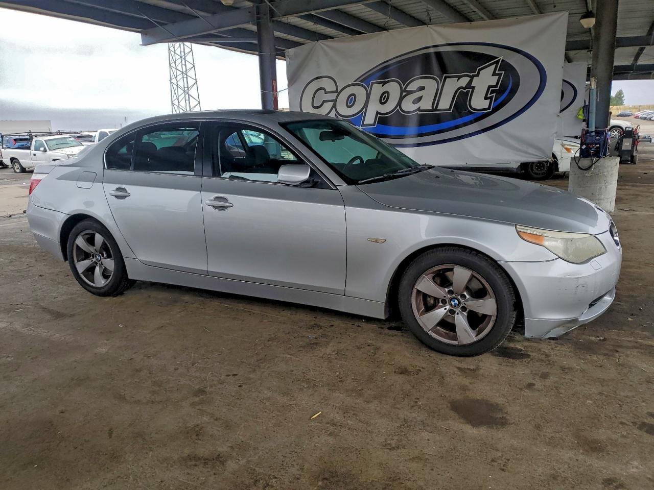 2007 Bmw Motorrad 530 I Silver vin: WBANA735X4B065805