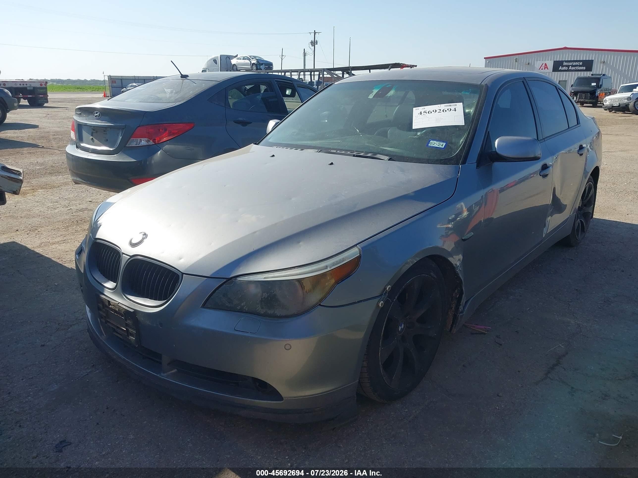 2004 Bmw 545i   Silver vin: WBANB33514B109048