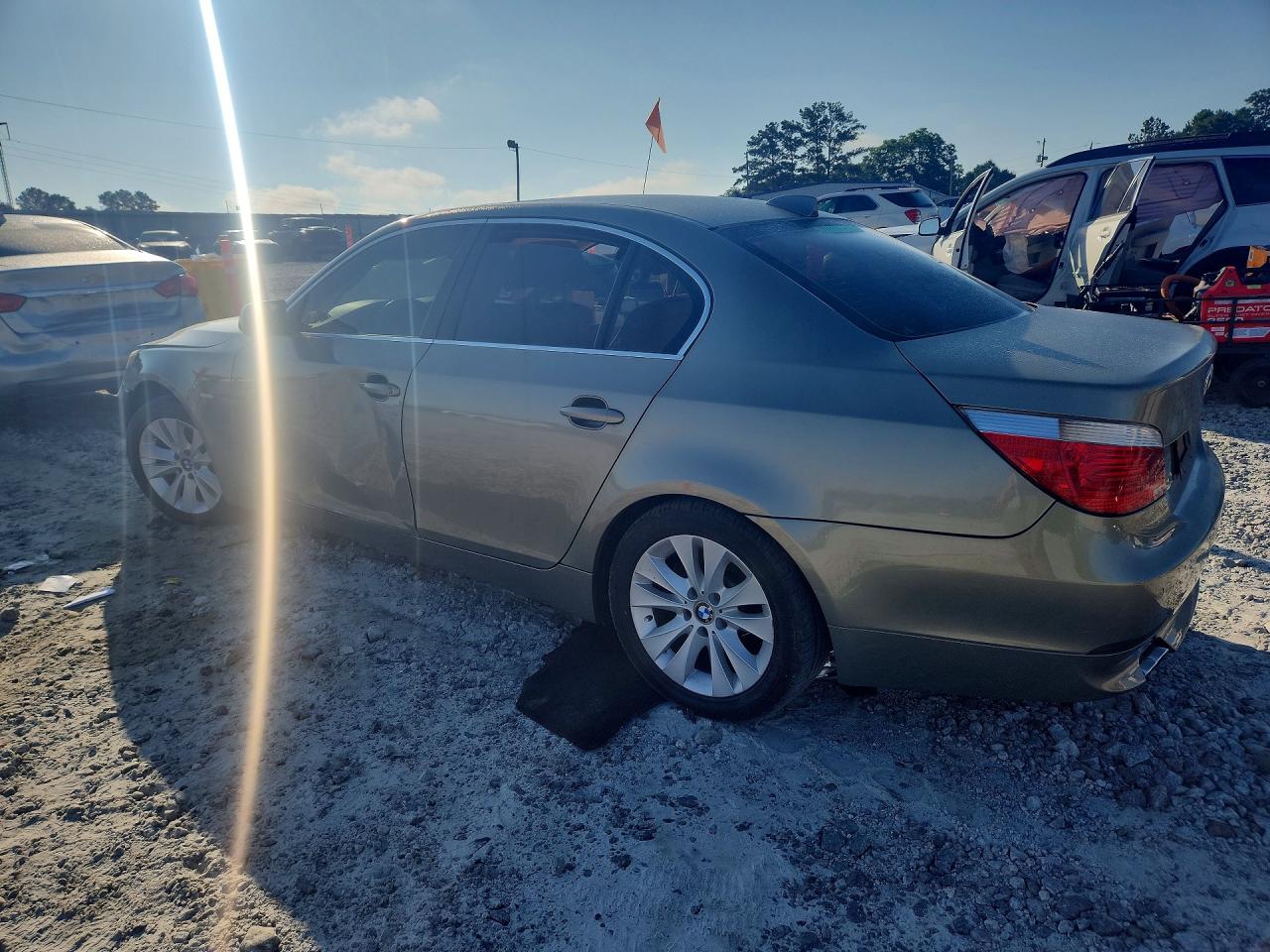 2004 Bmw 545 I Gold vin: WBANB33534B112596