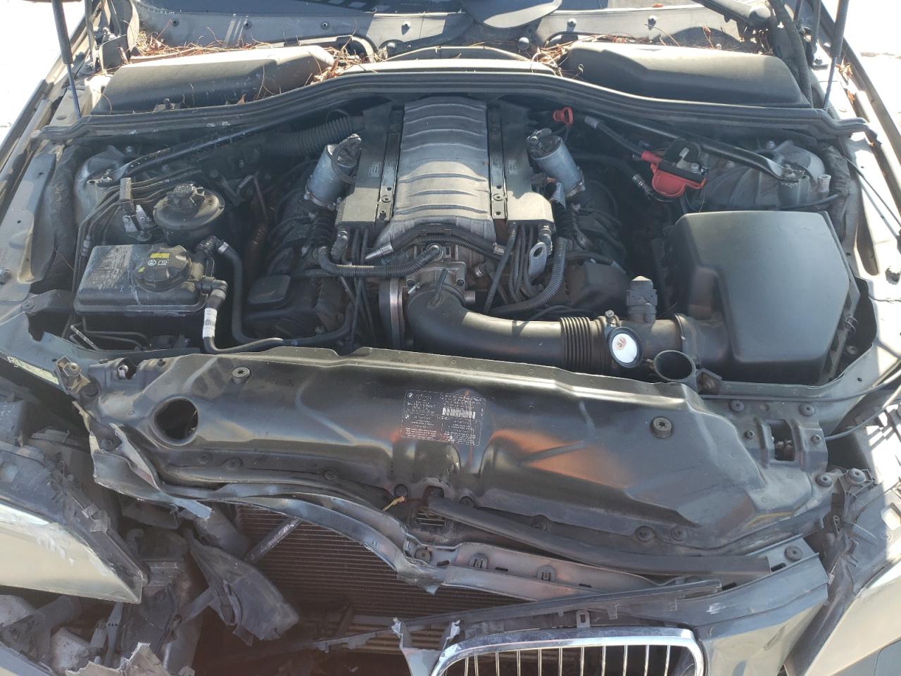 2005 Bmw 545 I Серый vin: WBANB33545CN65833
