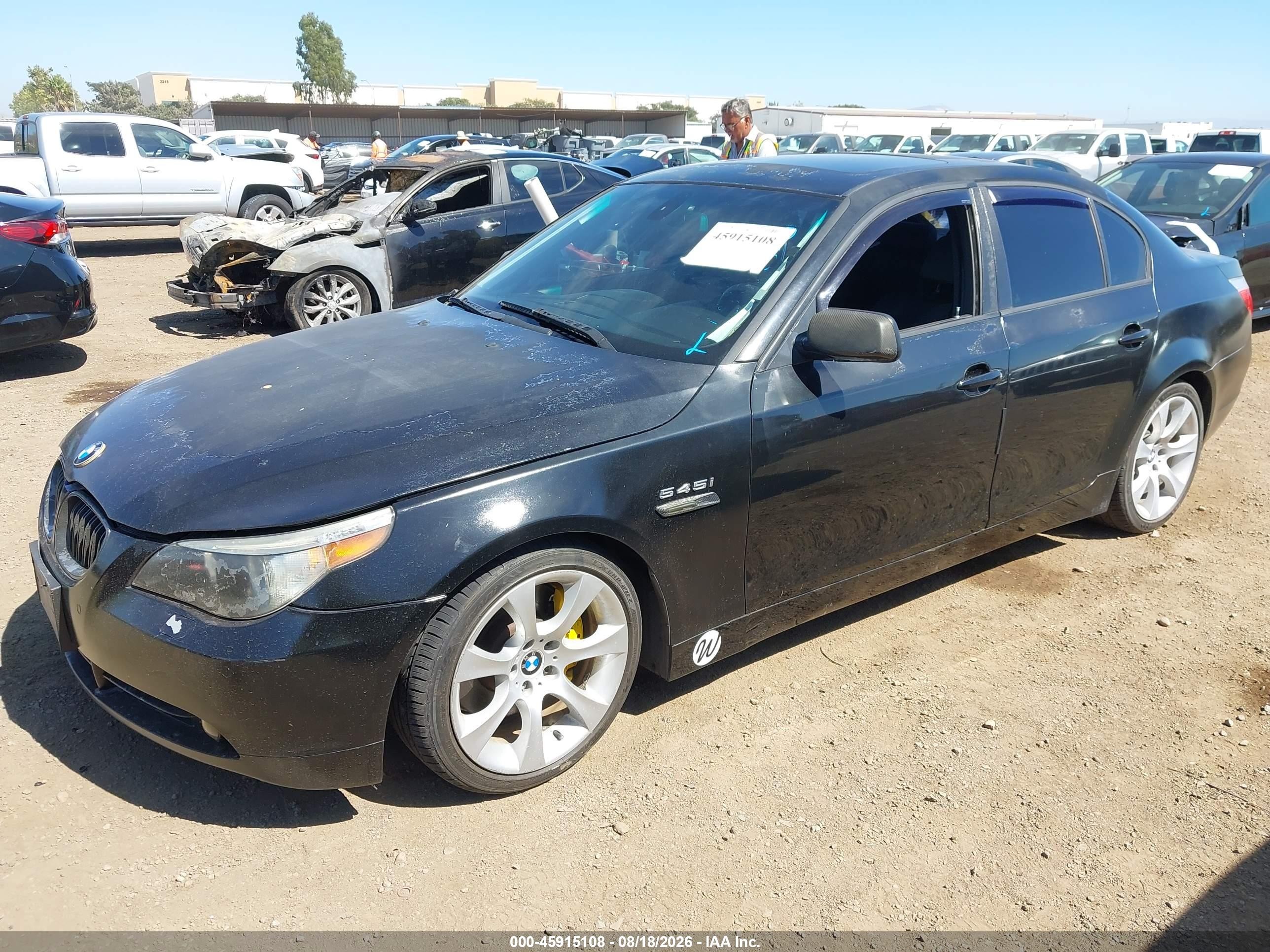 2005 Bmw 545i   Black vin: WBANB33585B115284