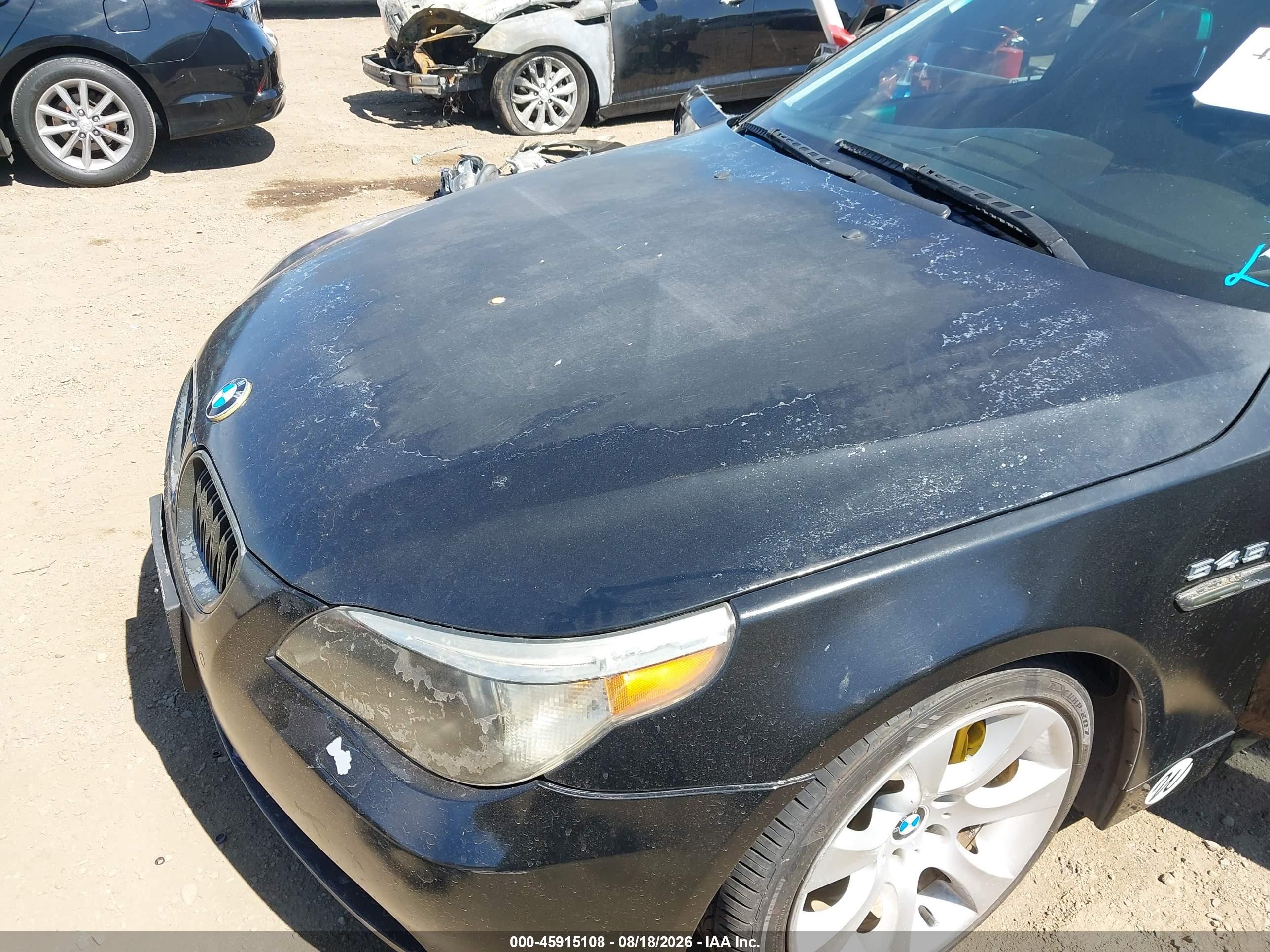 2005 Bmw 545i   Black vin: WBANB33585B115284