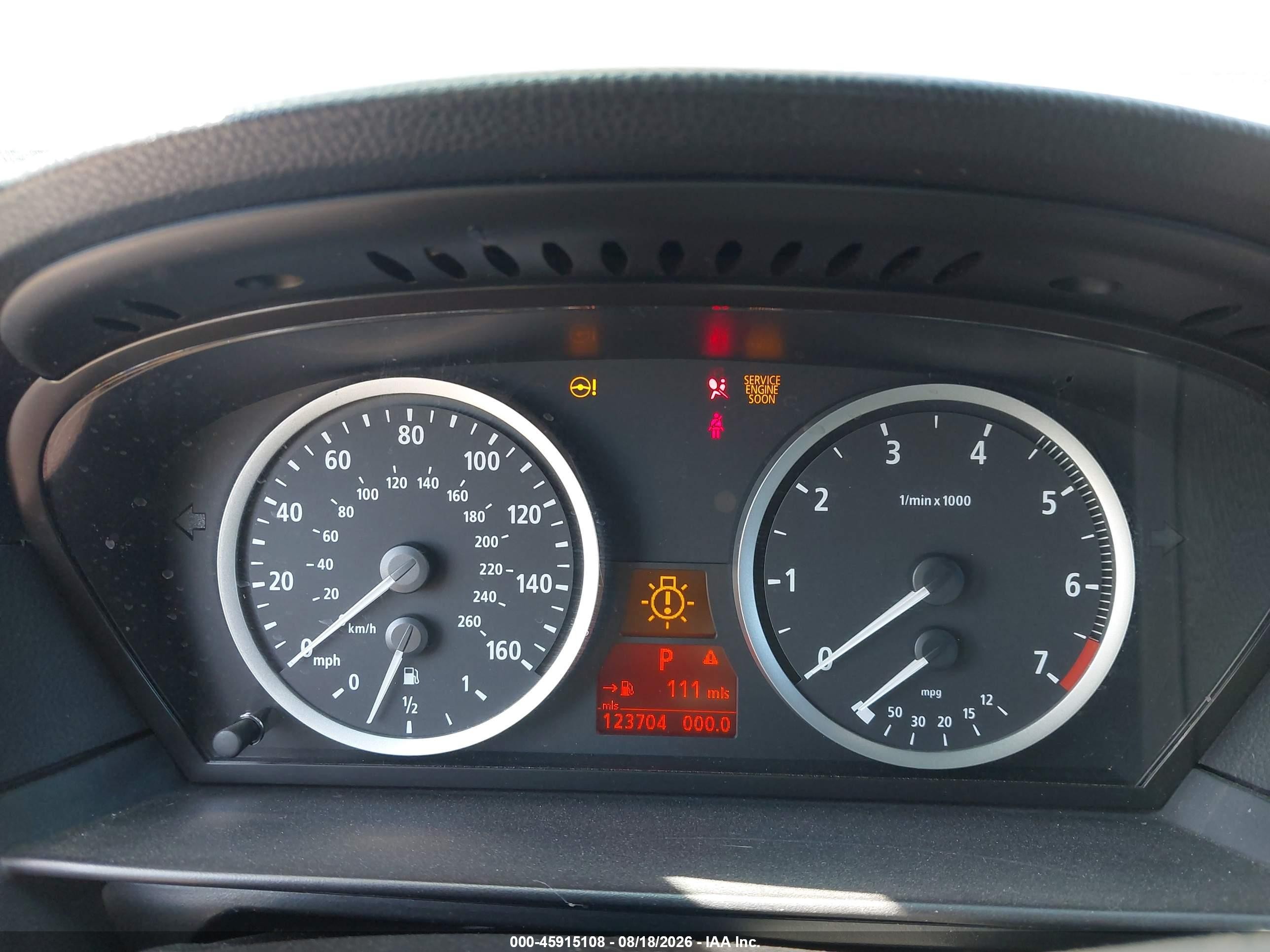 2005 Bmw 545i   Black vin: WBANB33585B115284