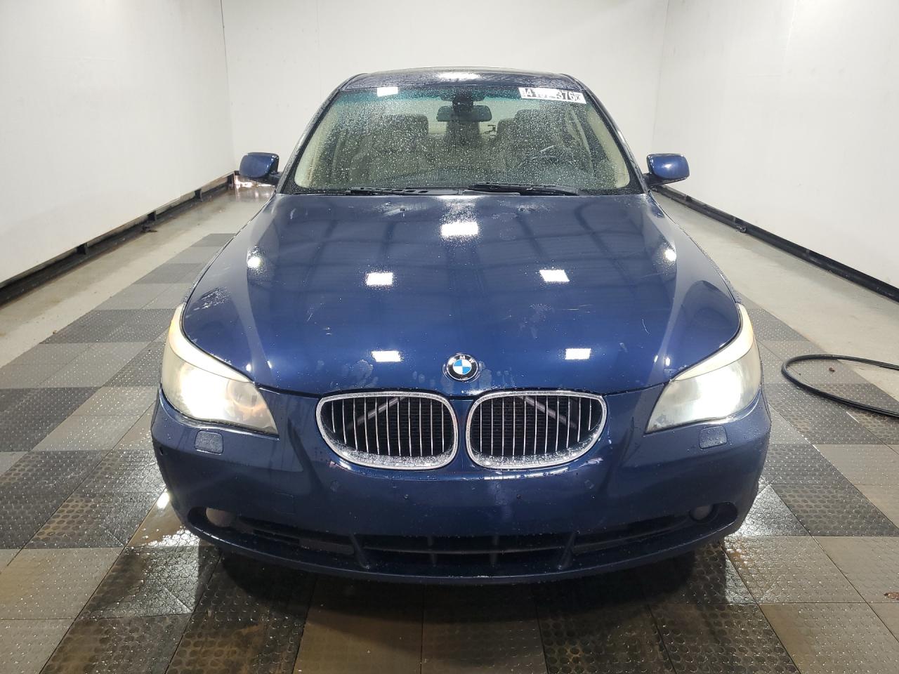 2005 Bmw 545 I Blue vin: WBANB33595B115875 Damage: Hood, Chipped, 7