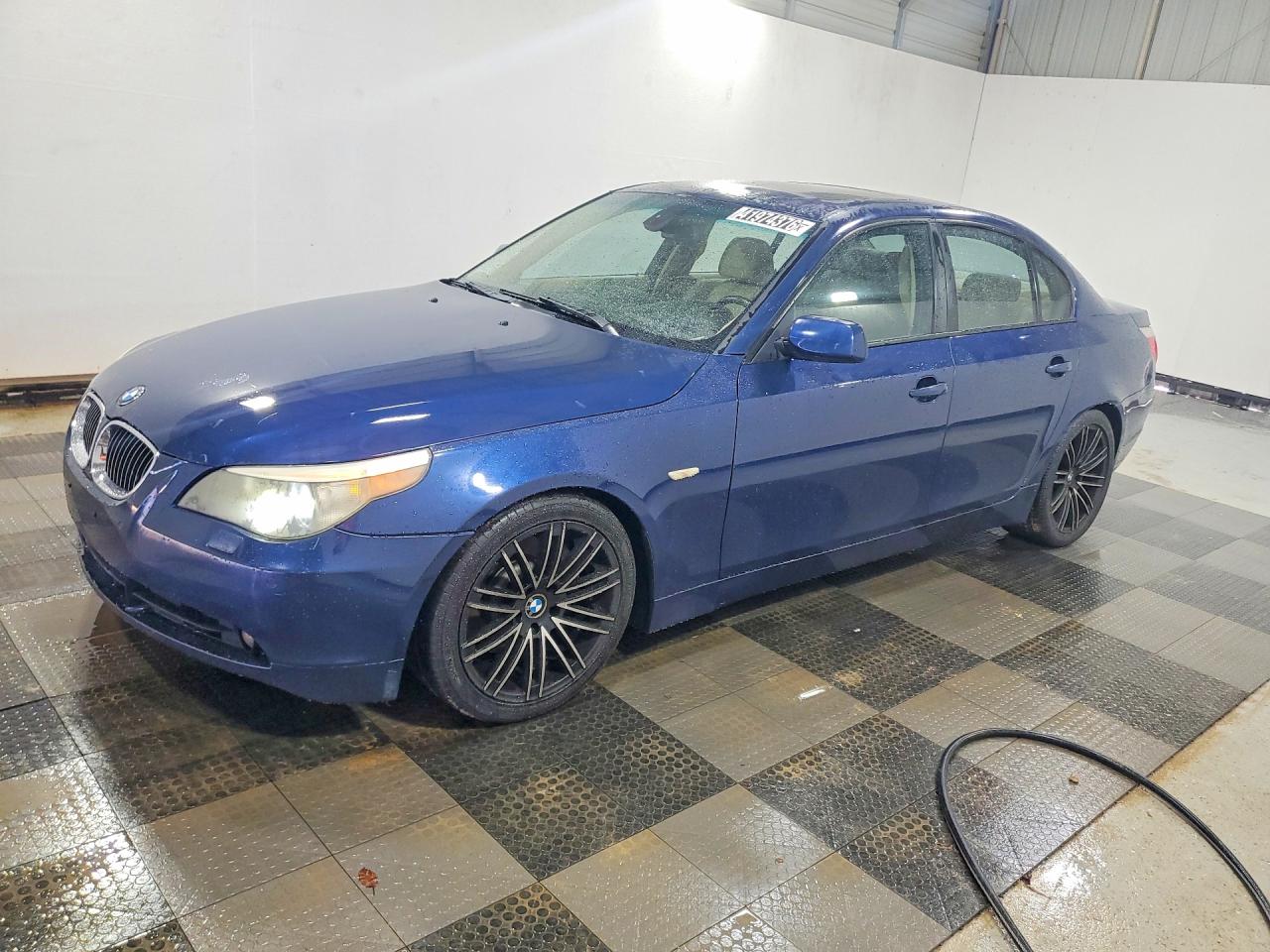 2005 Bmw 545 I Blue vin: WBANB33595B115875