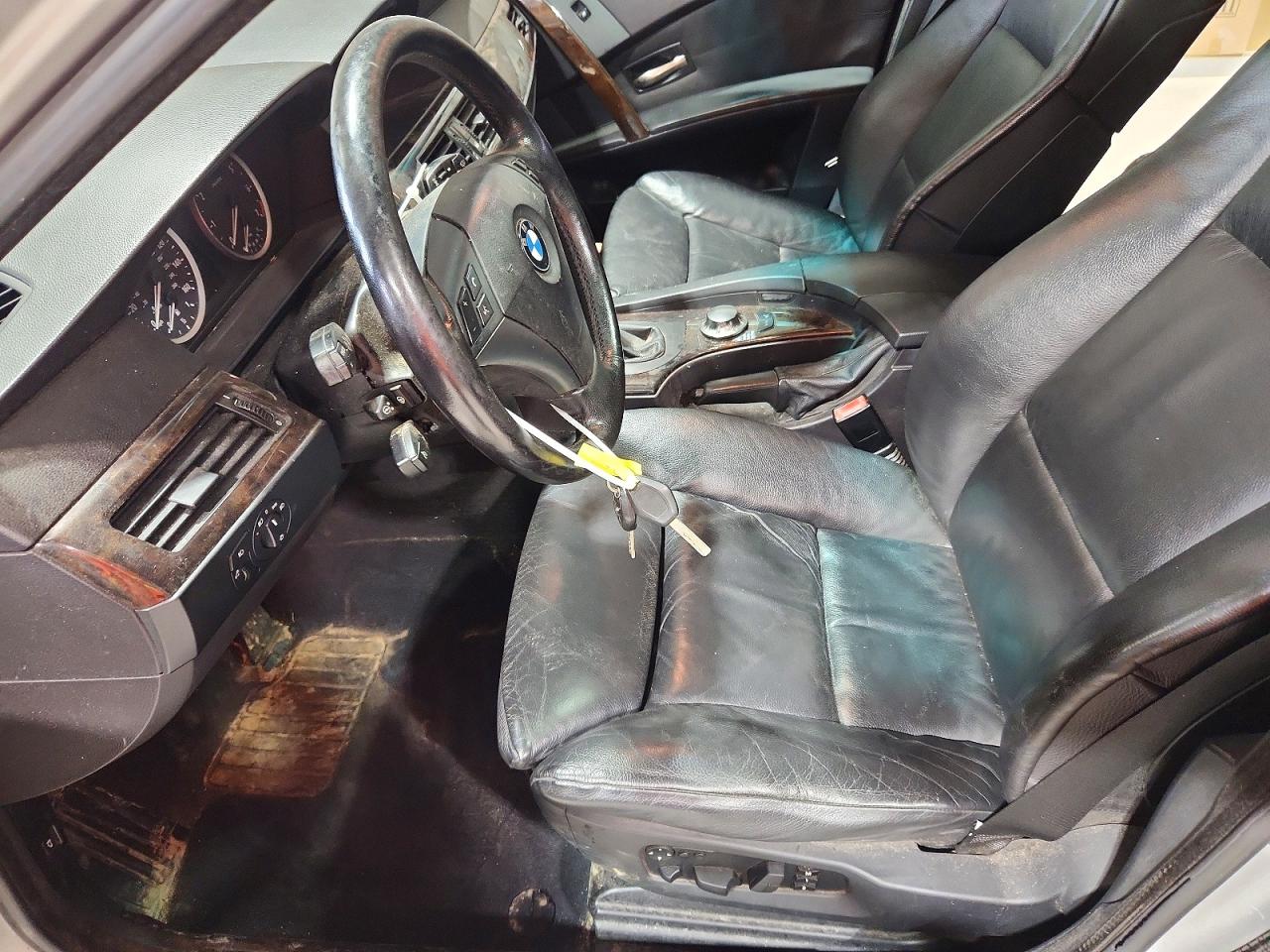 2004 Bmw 545 I Silver vin: WBANB335X4B112594