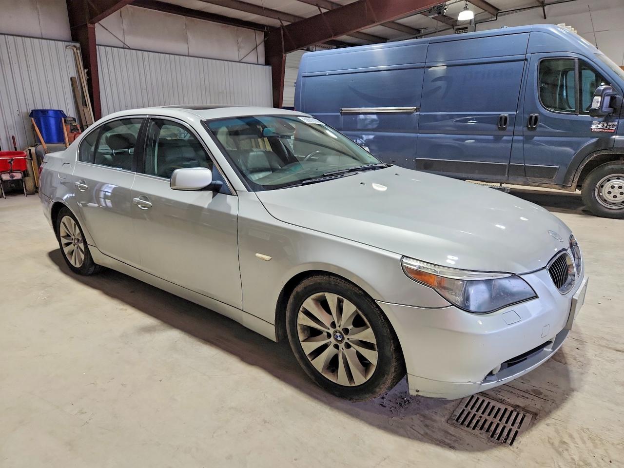 2004 Bmw 545 I Silver vin: WBANB335X4B112594