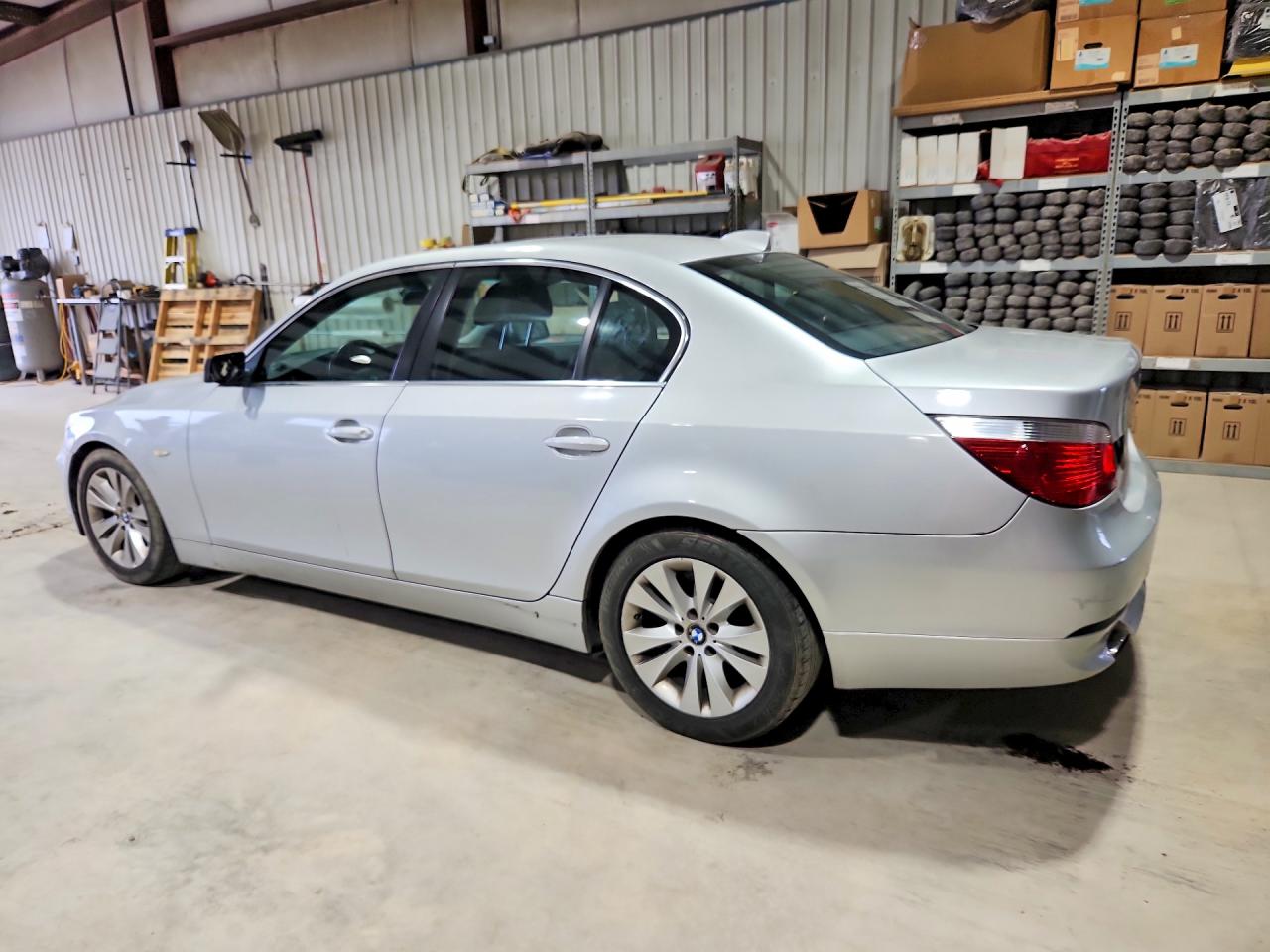 2004 Bmw 545 I Silver vin: WBANB335X4B112594