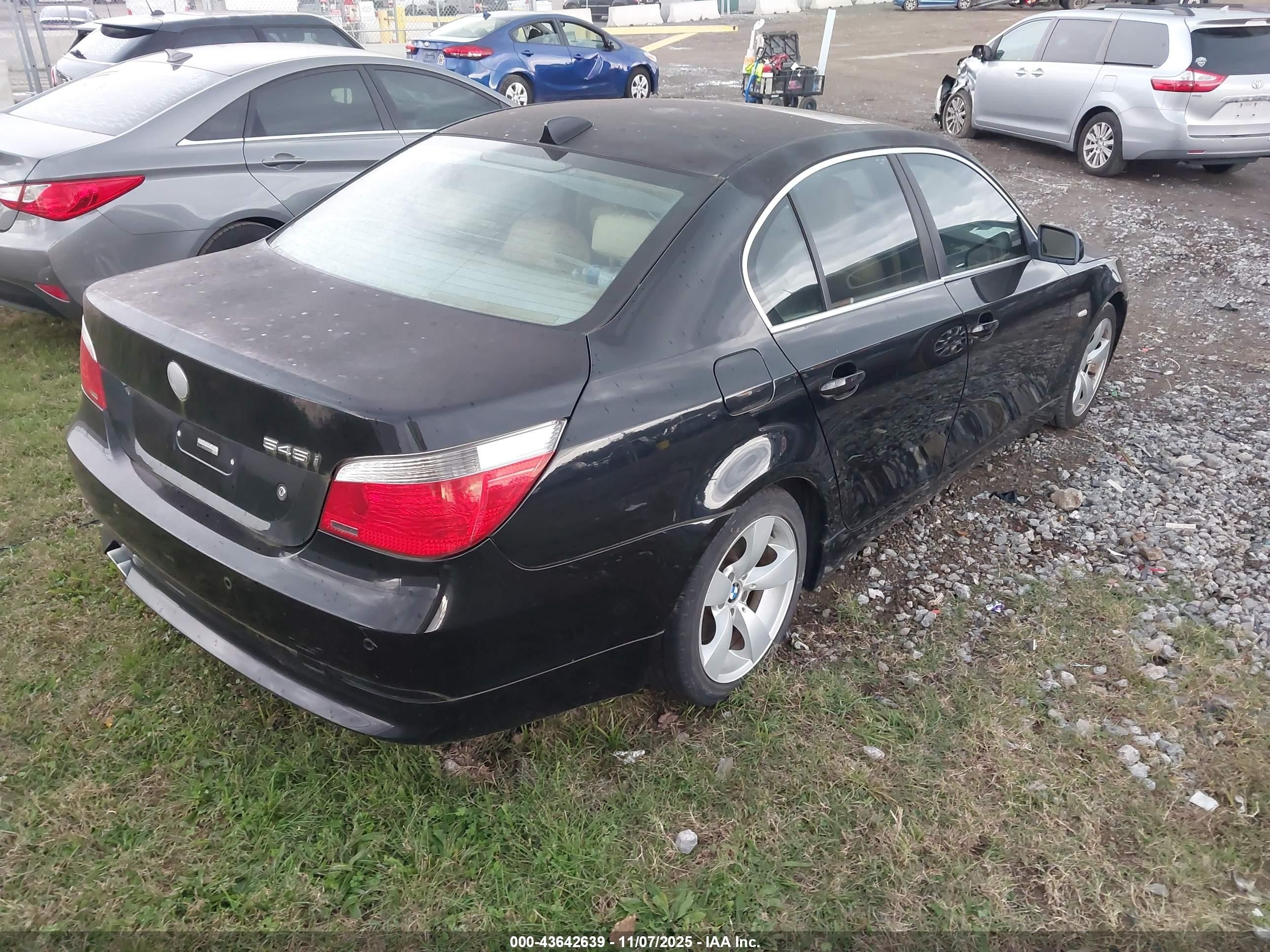 2005 Bmw 545i   Black vin: WBANB335X5B116808