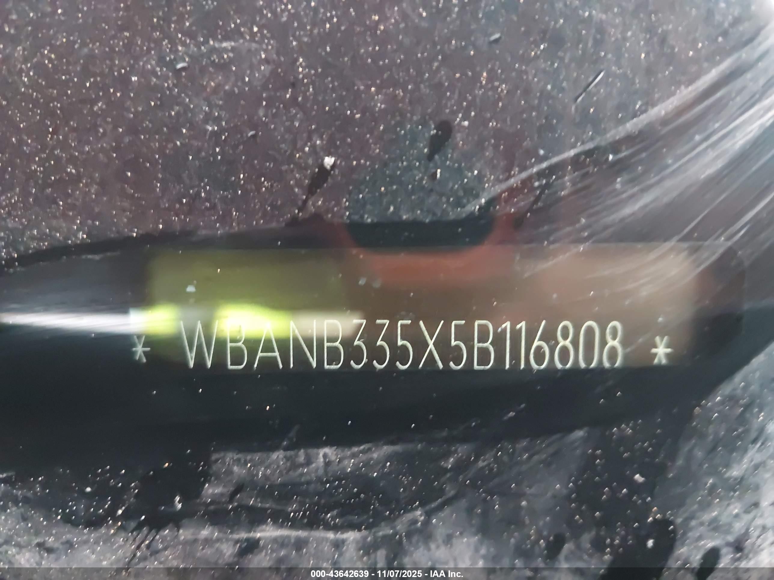 2005 Bmw 545i   Black vin: WBANB335X5B116808