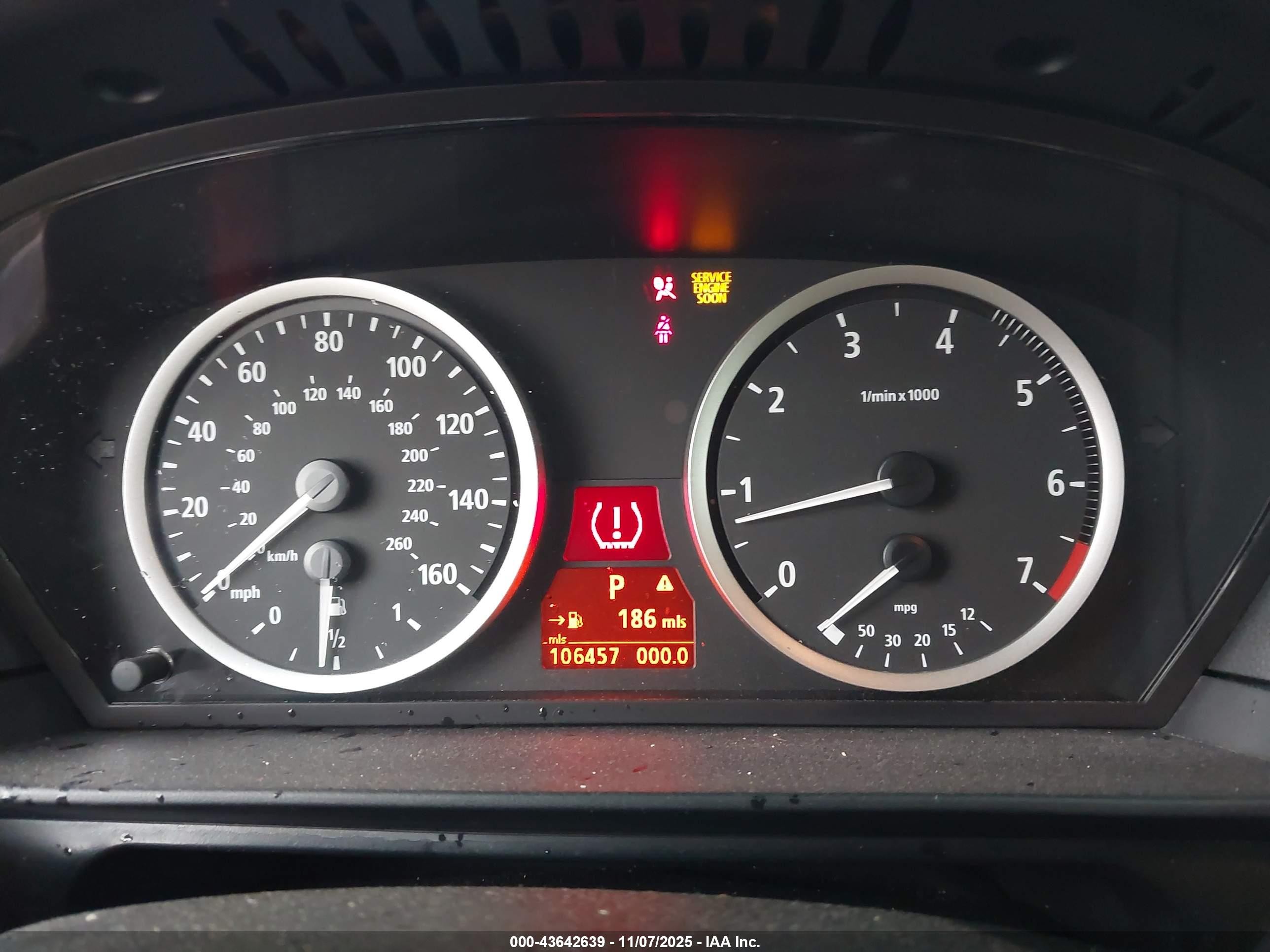 2005 Bmw 545i   Black vin: WBANB335X5B116808