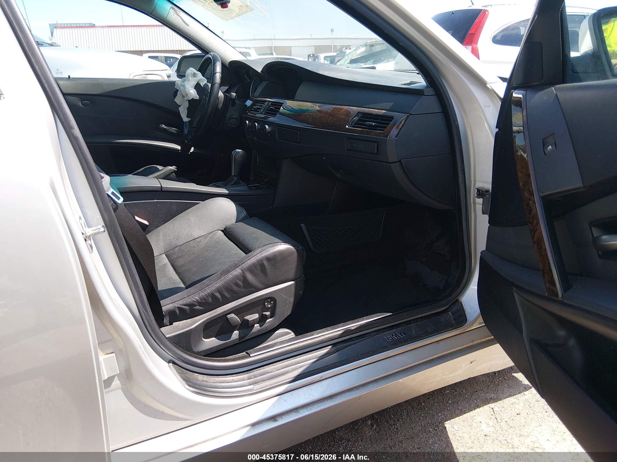 2006 Bmw 550i   Silver vin: WBANB53506CP01727