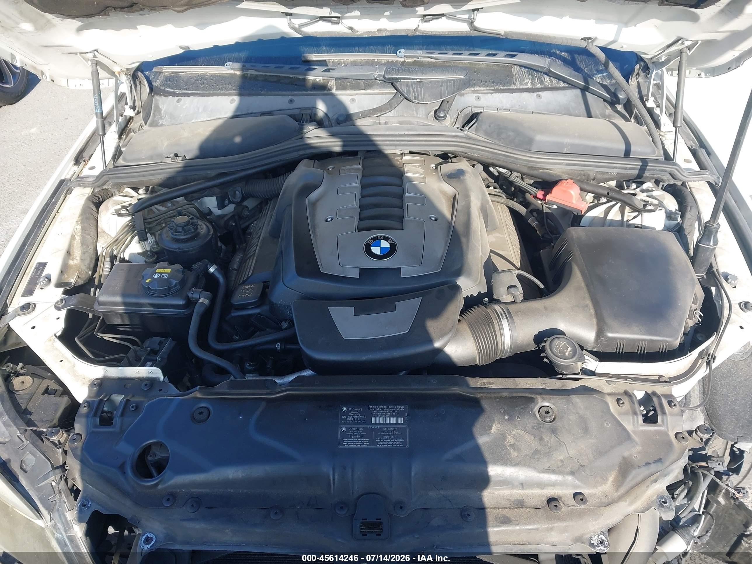 2007 Bmw 550i   White vin: WBANB53547CP07063