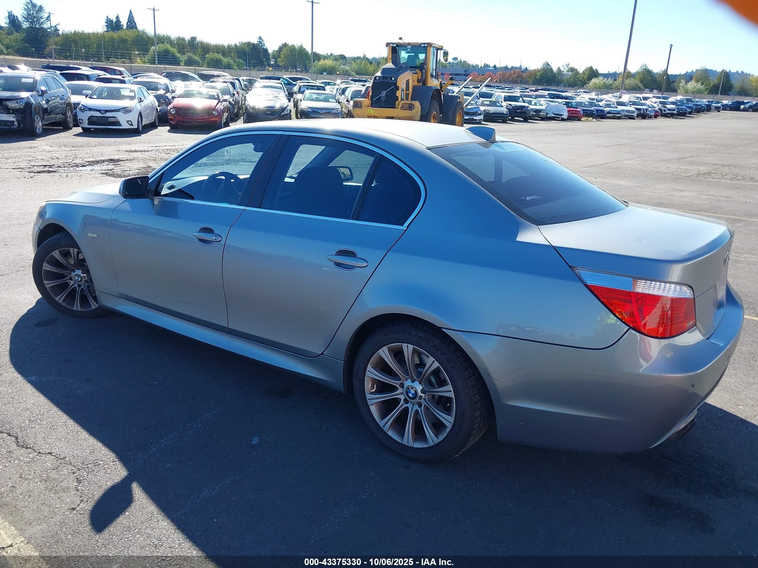 2006 Bmw 550i   Silver vin: WBANB53566CP01599