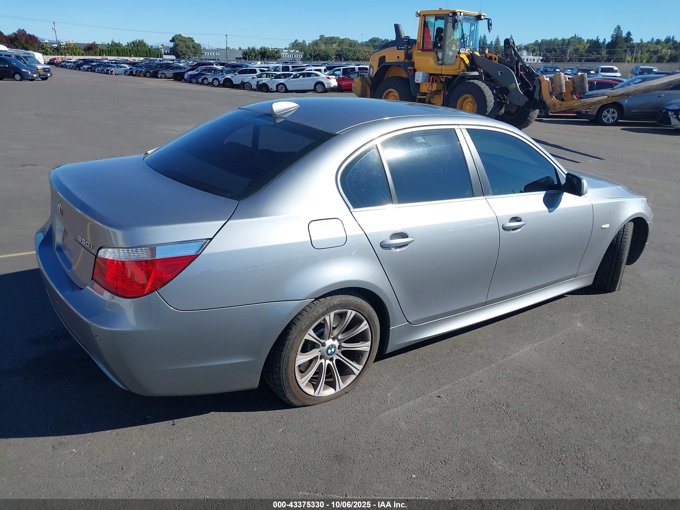 2006 Bmw 550i   Silver vin: WBANB53566CP01599