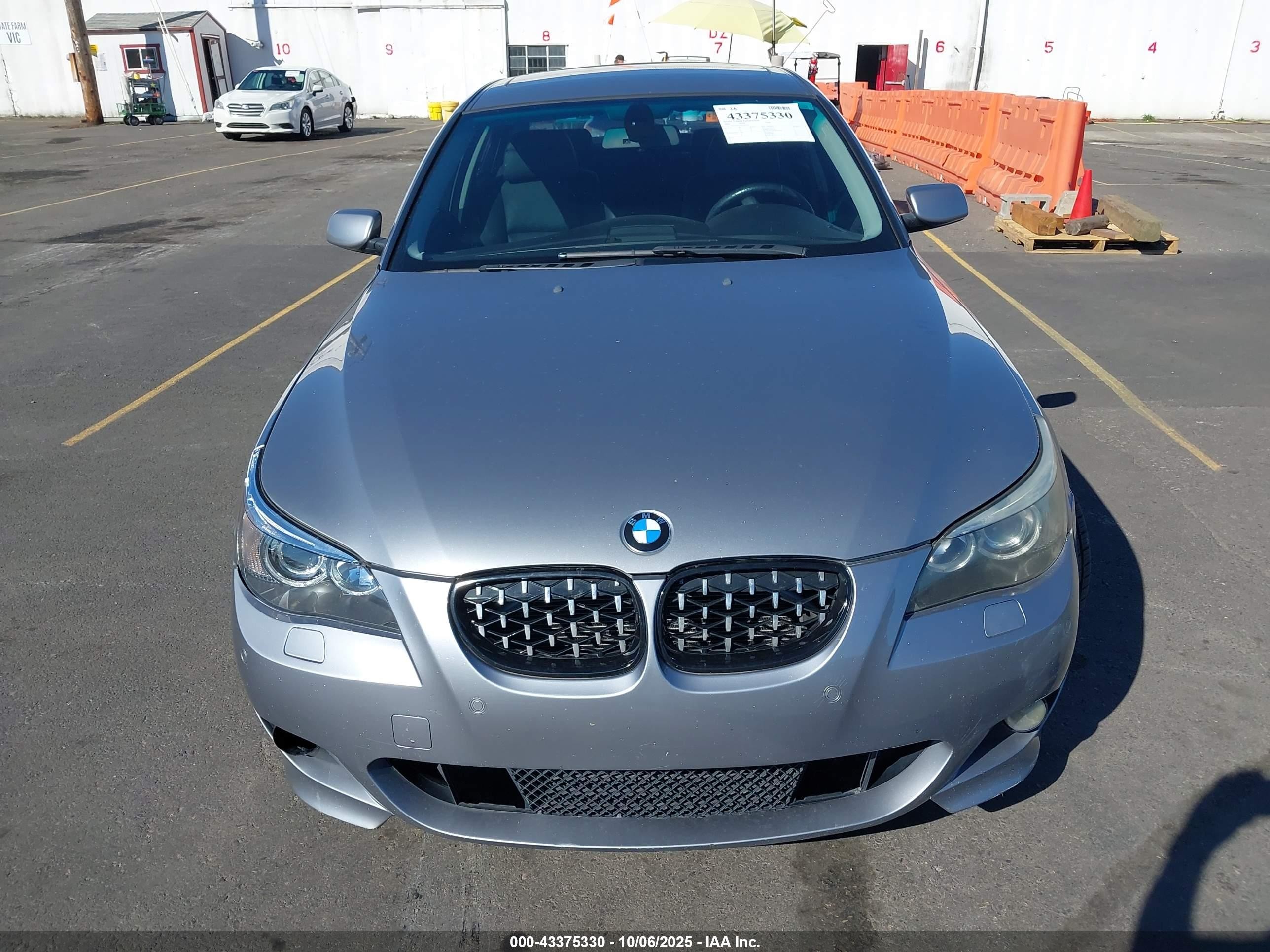 2006 Bmw 550i   Silver vin: WBANB53566CP01599