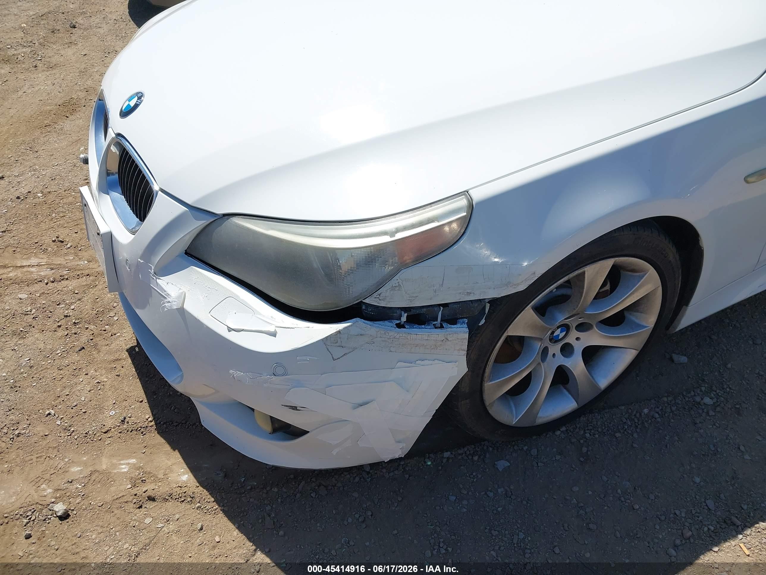 2007 Bmw 550i   White vin: WBANB53567CP05525