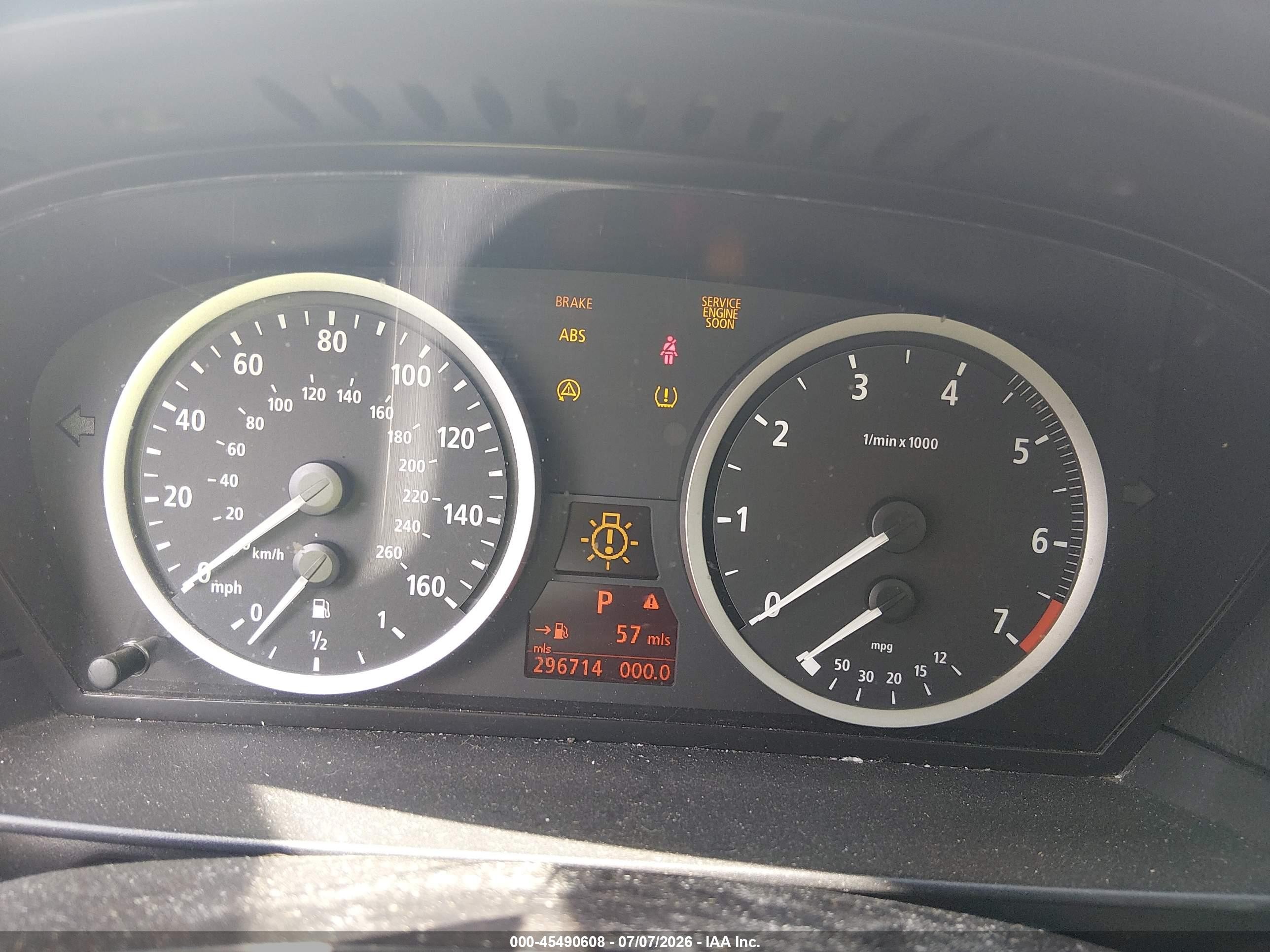 2007 Bmw 550i   Black vin: WBANB53587CP05977