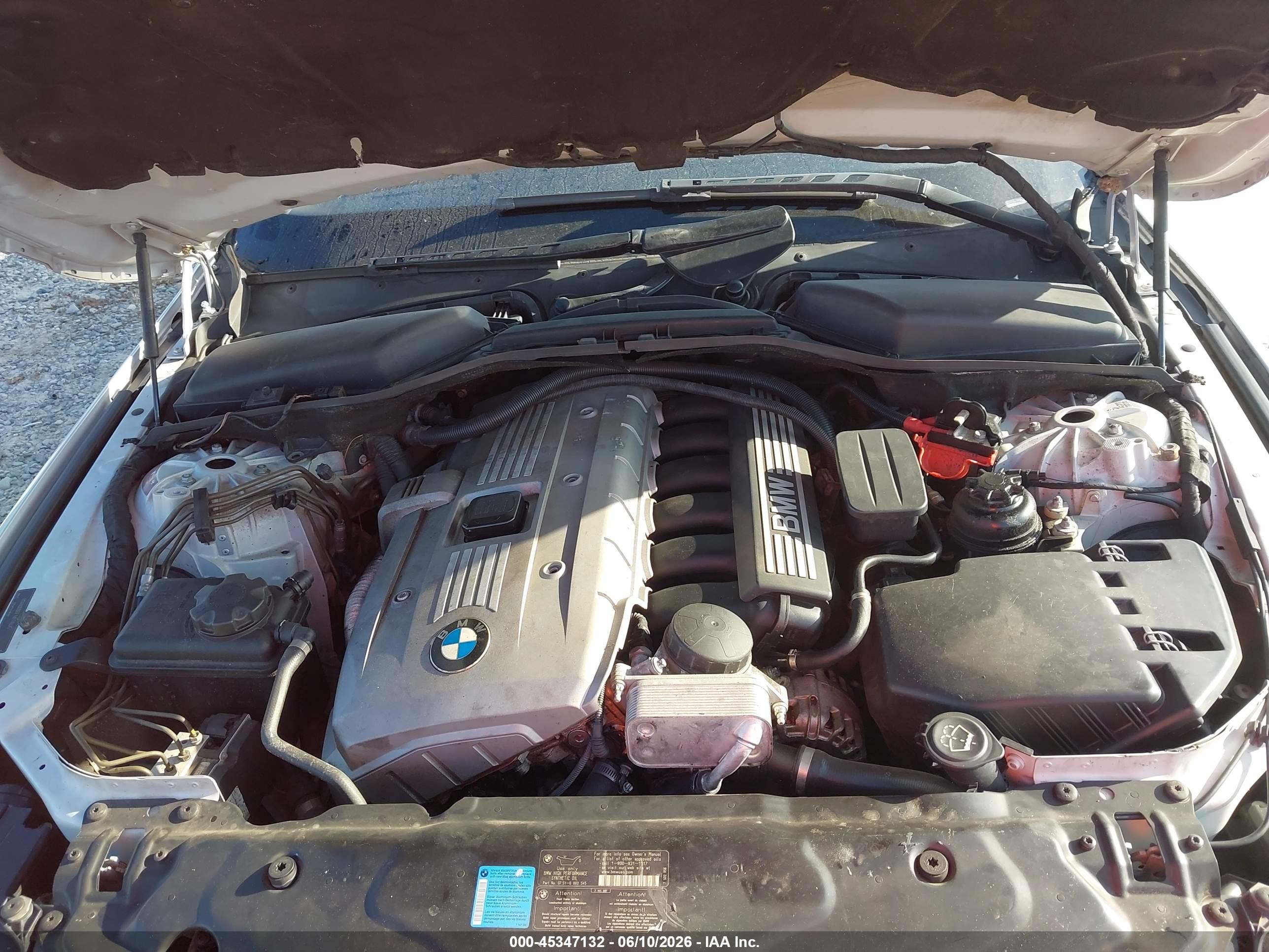 2007 Bmw 525i   Серебряный vin: WBANE53517CW66608