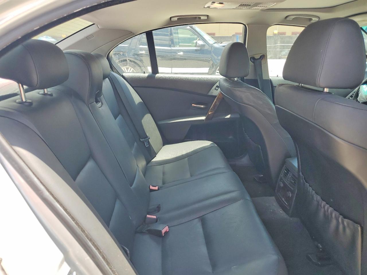 2006 Bmw 525 I Silver vin: WBANE53526CK90614