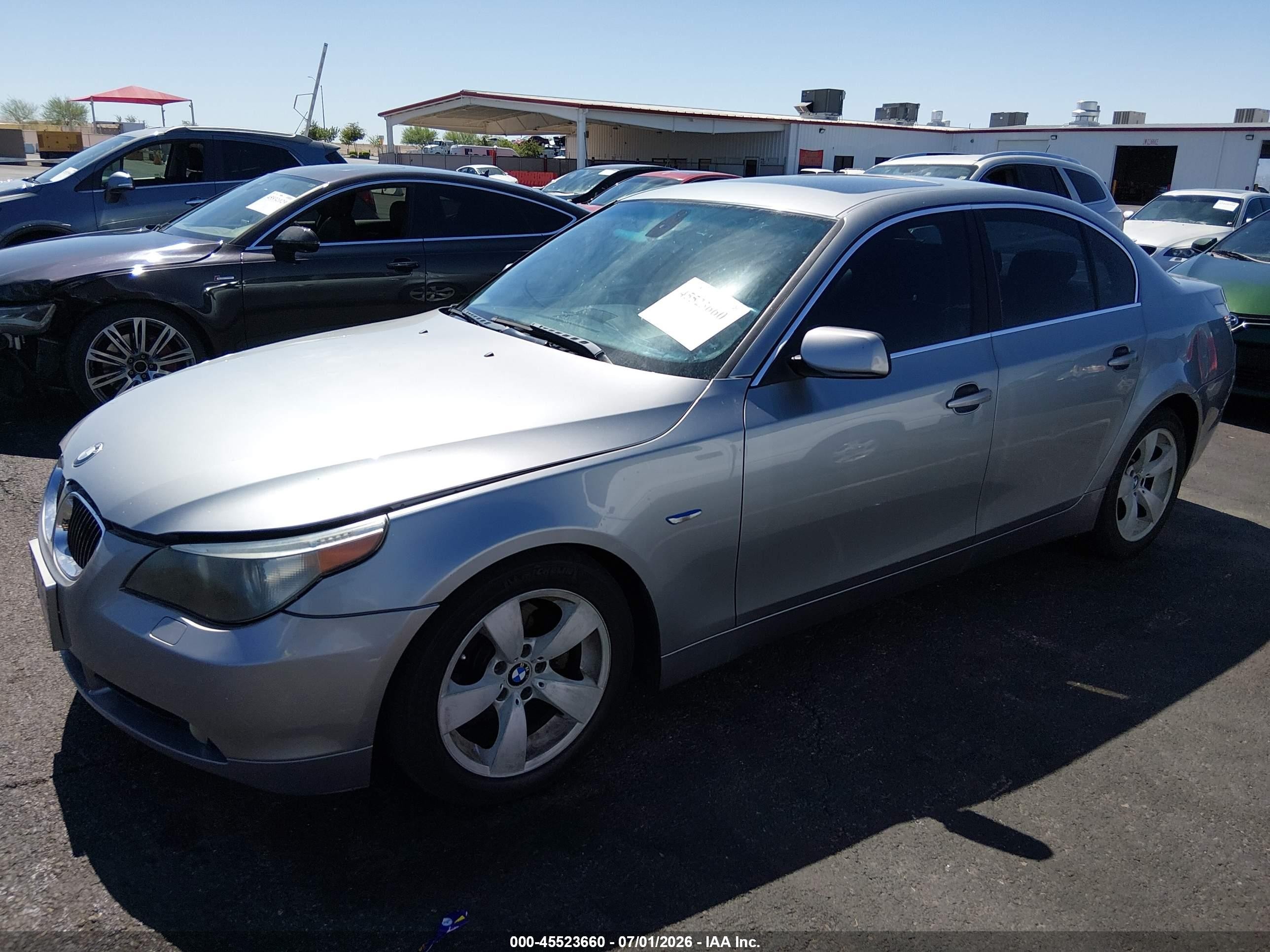 2007 Bmw 525i   Silver vin: WBANE53537CY07131