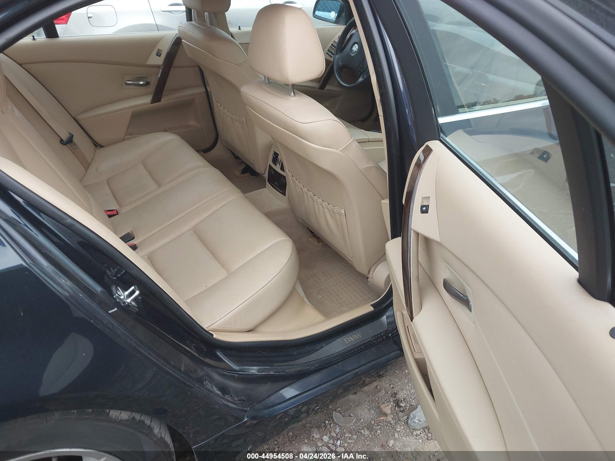 2007 Bmw 525i Blue vin: WBANE53547CW66280