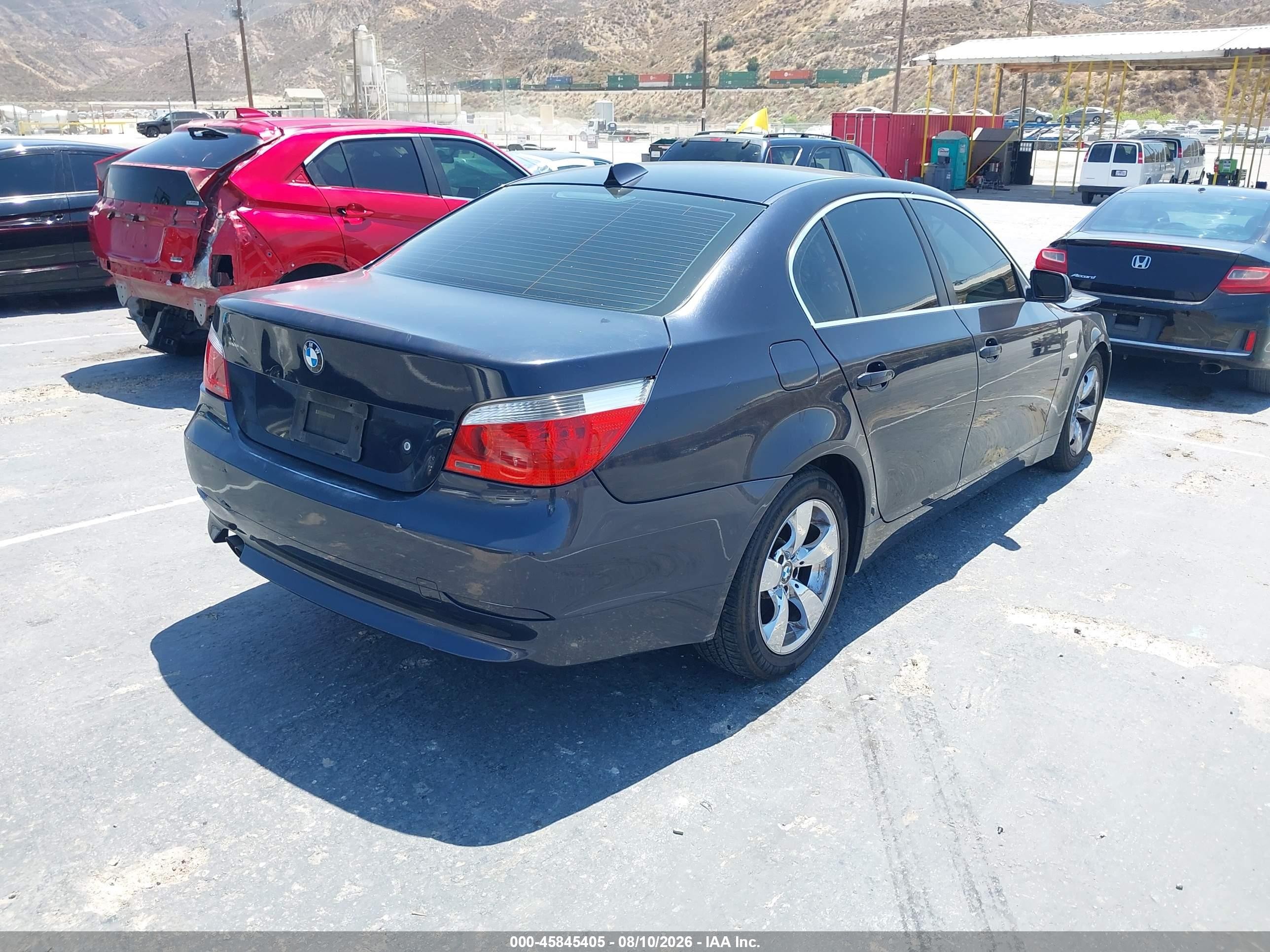 2007 Bmw 525i   Blue vin: WBANE53557CW59760