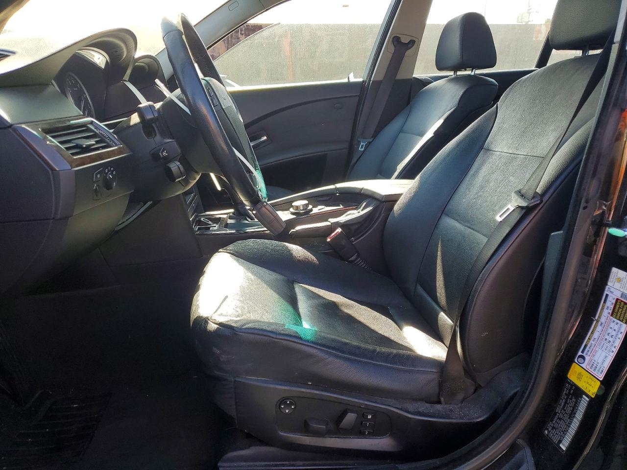 2007 Bmw 525 I Черный vin: WBANE53557CW63694