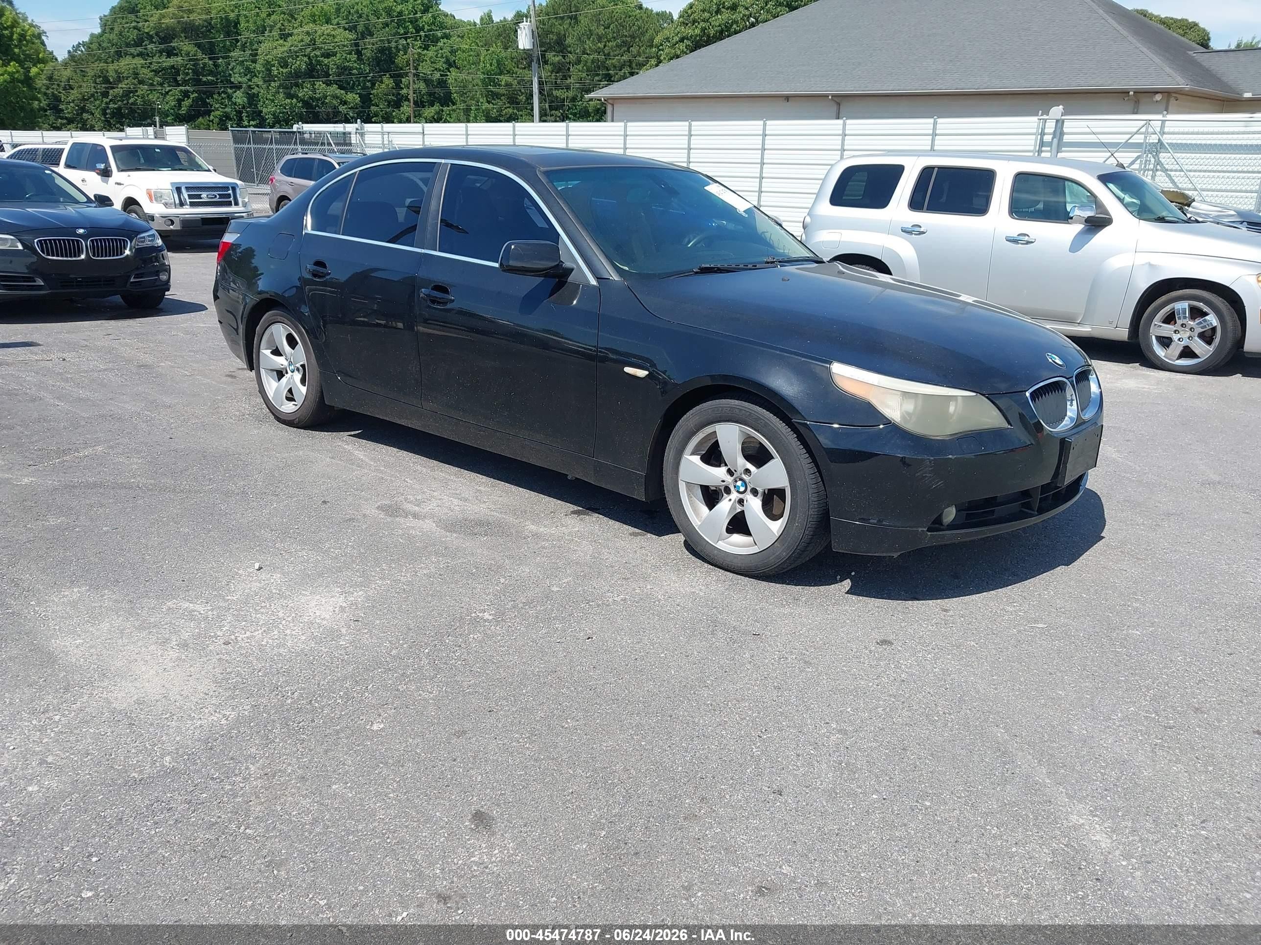 2006 Bmw 525i   Black vin: WBANE53566CK78854