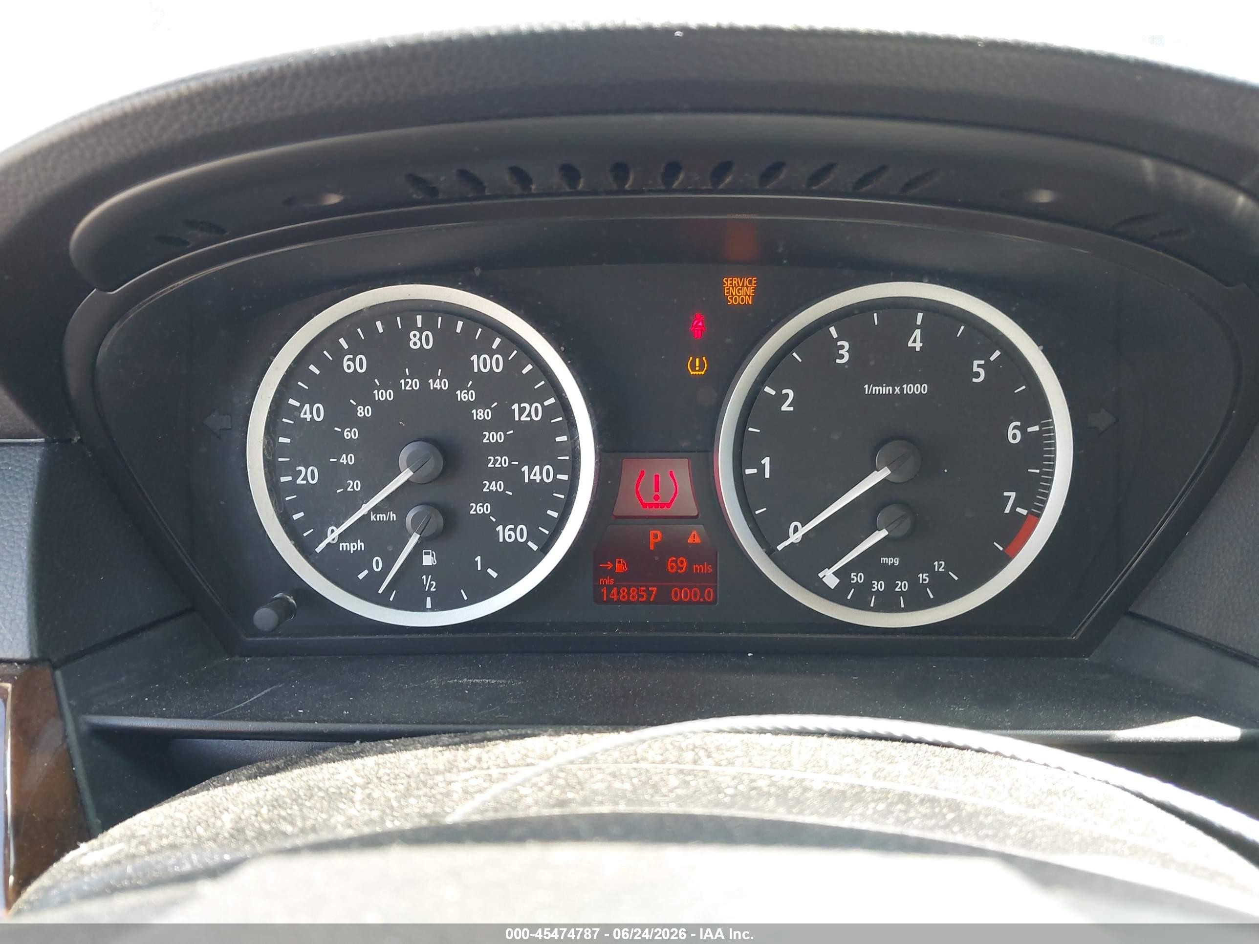 2006 Bmw 525i   Black vin: WBANE53566CK78854