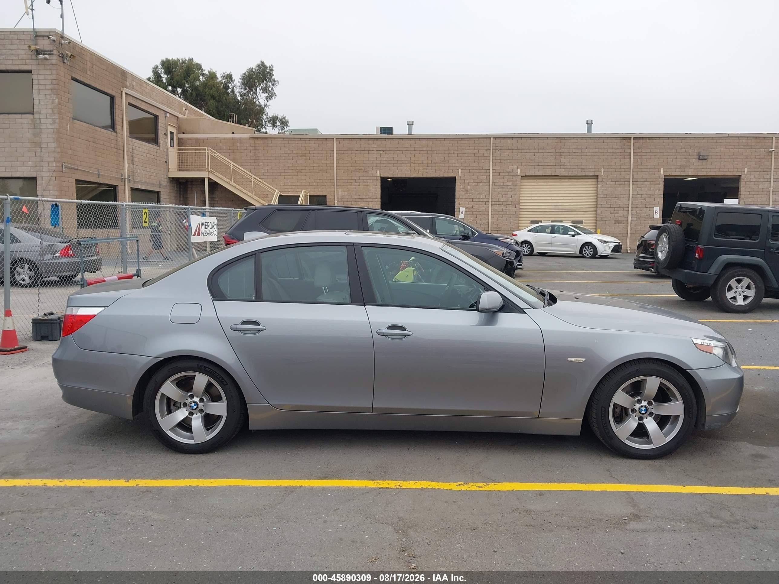 2006 Bmw 525i   Gray vin: WBANE53576CK84758