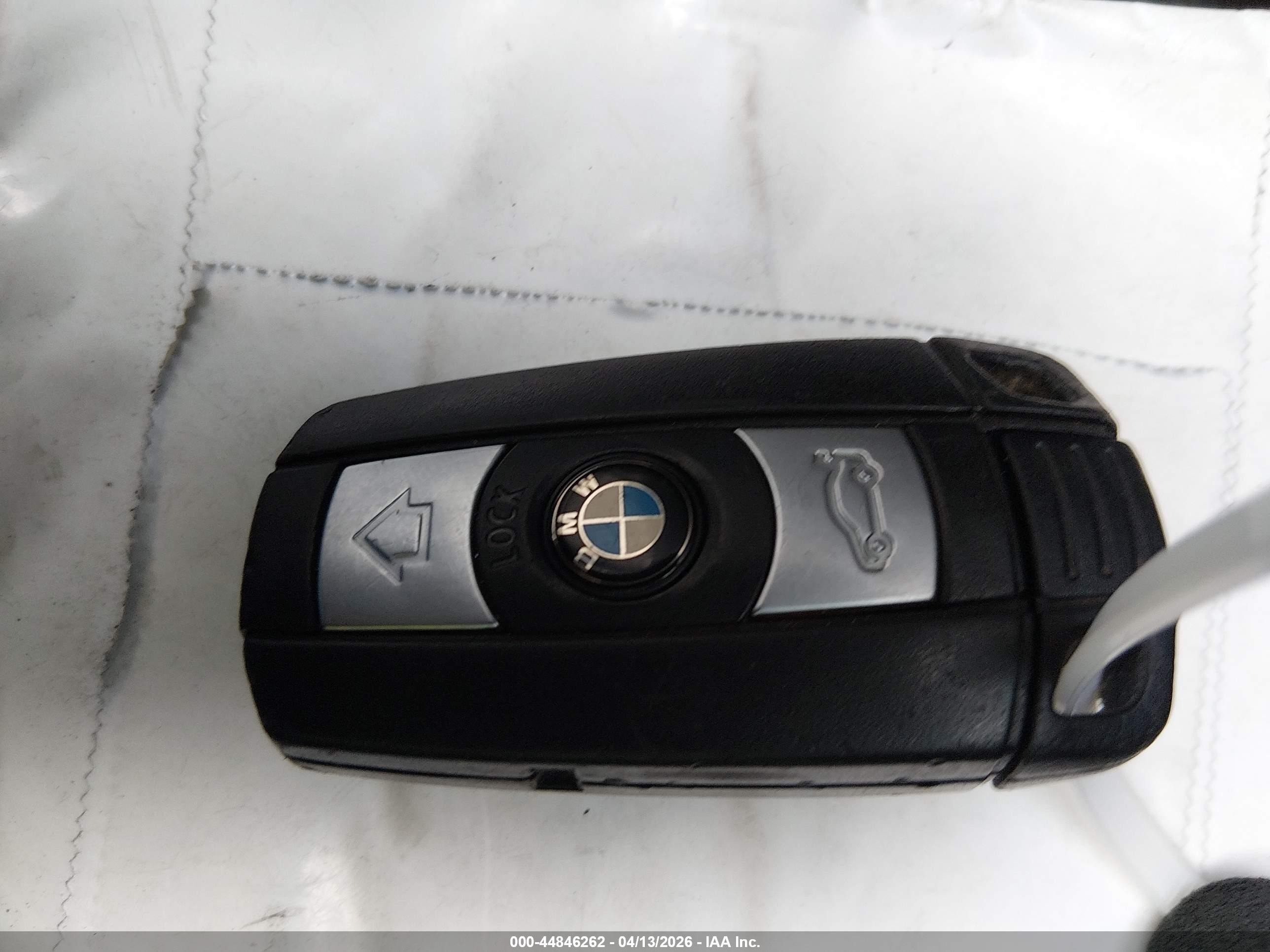 2007 Bmw 525i   Black vin: WBANE53587CK92031