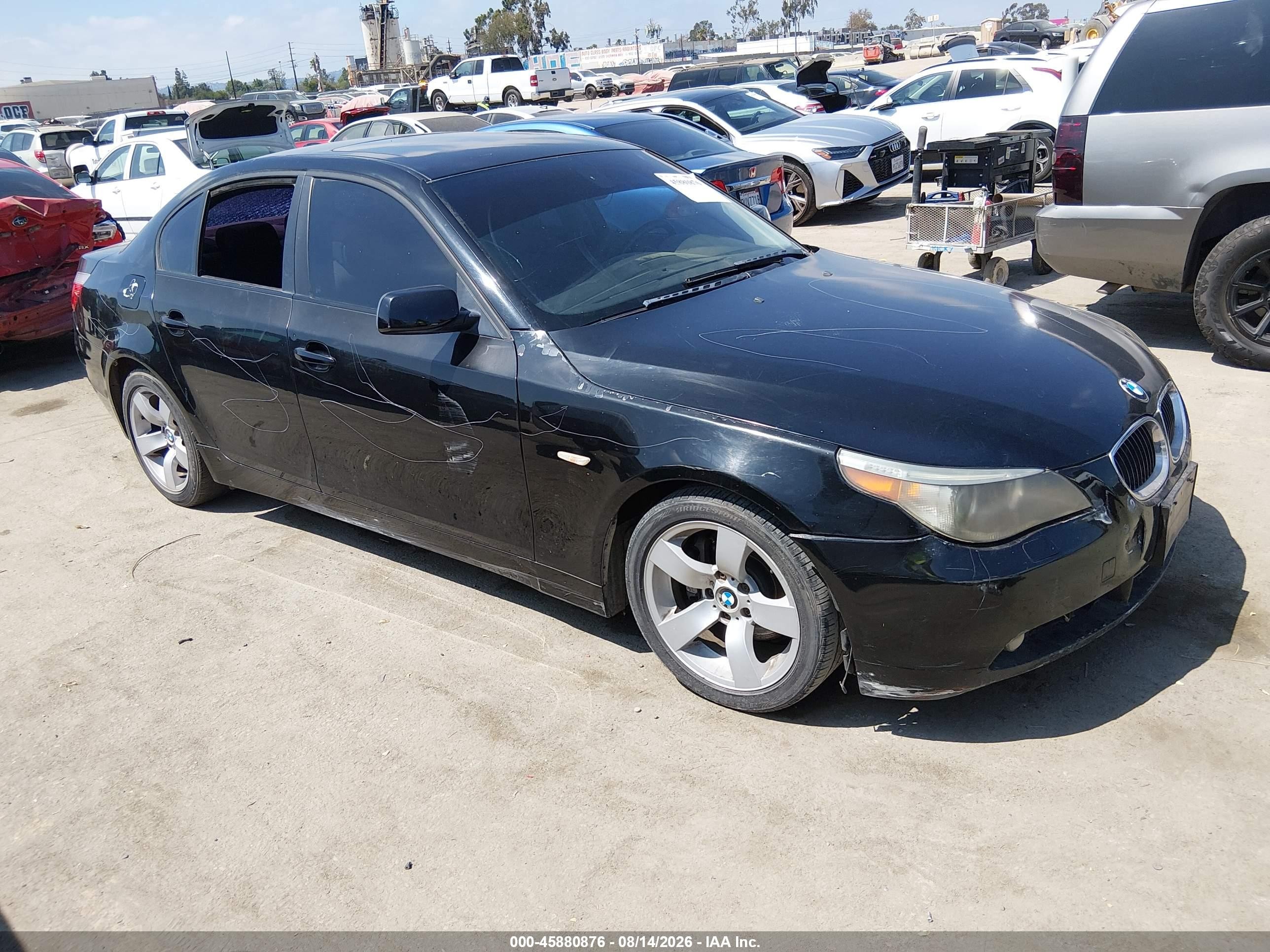 2007 Bmw 525i   Black vin: WBANE535X7CW63707