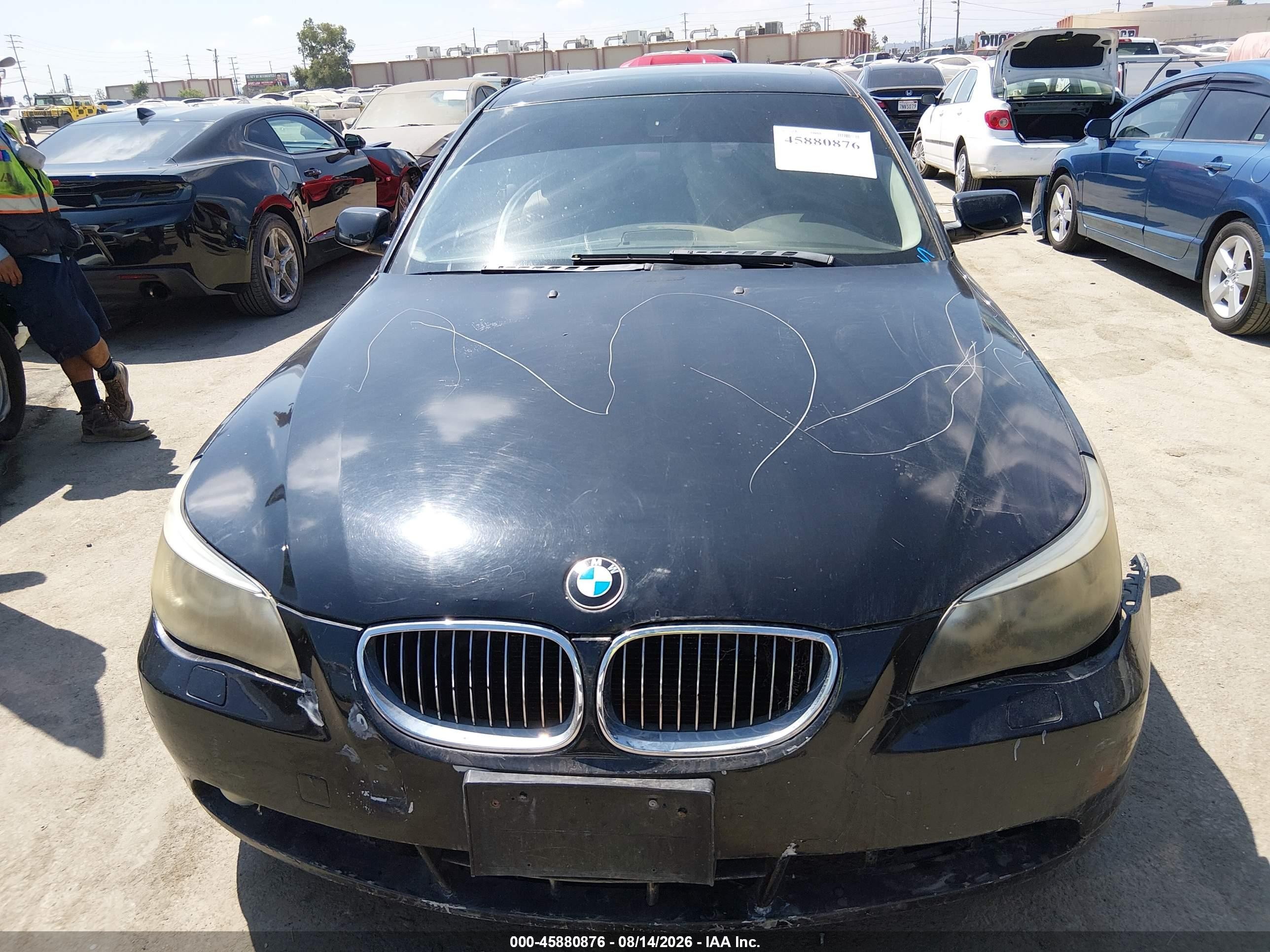 2007 Bmw 525i   Black vin: WBANE535X7CW63707