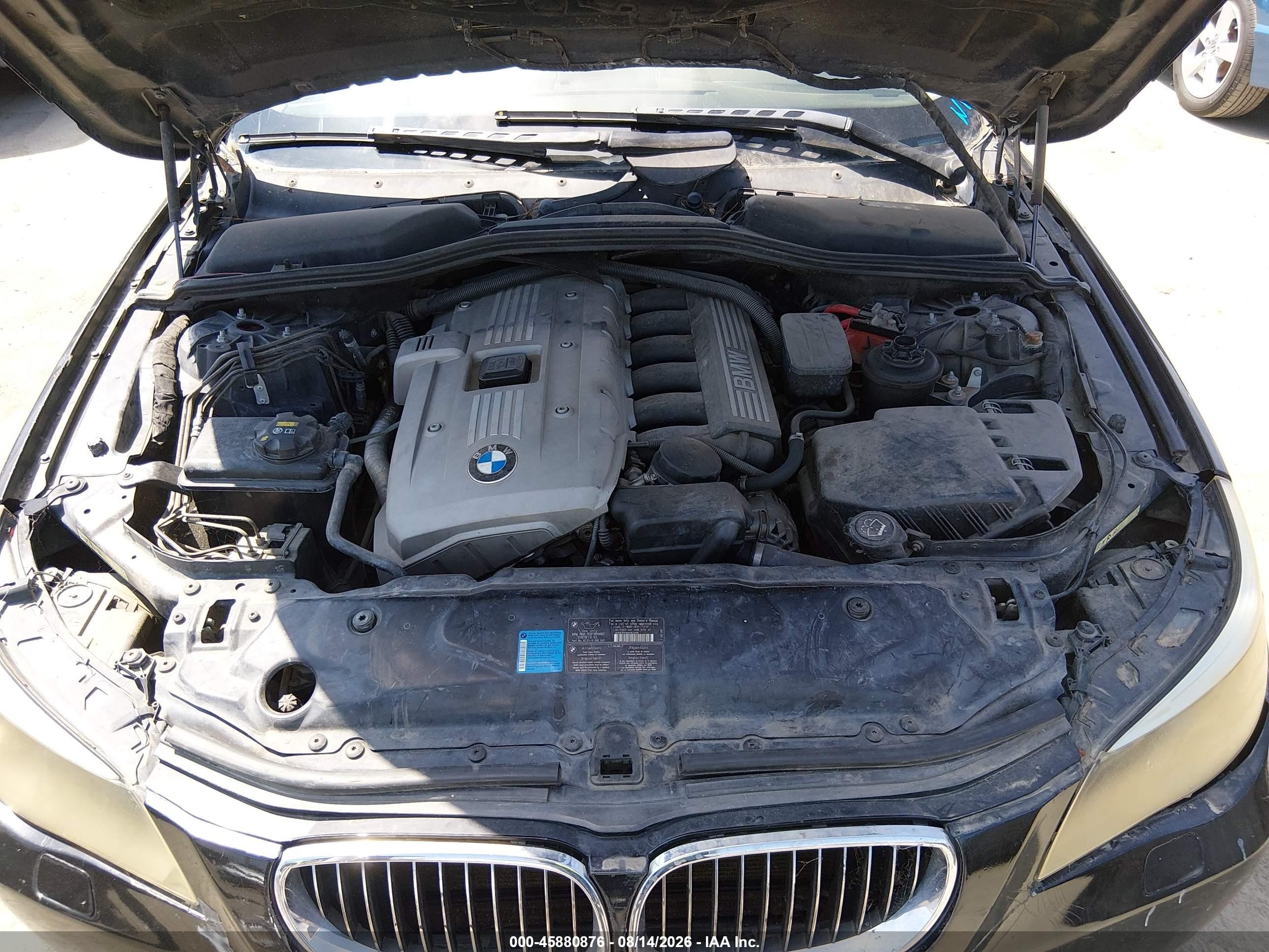 2007 Bmw 525i   Black vin: WBANE535X7CW63707