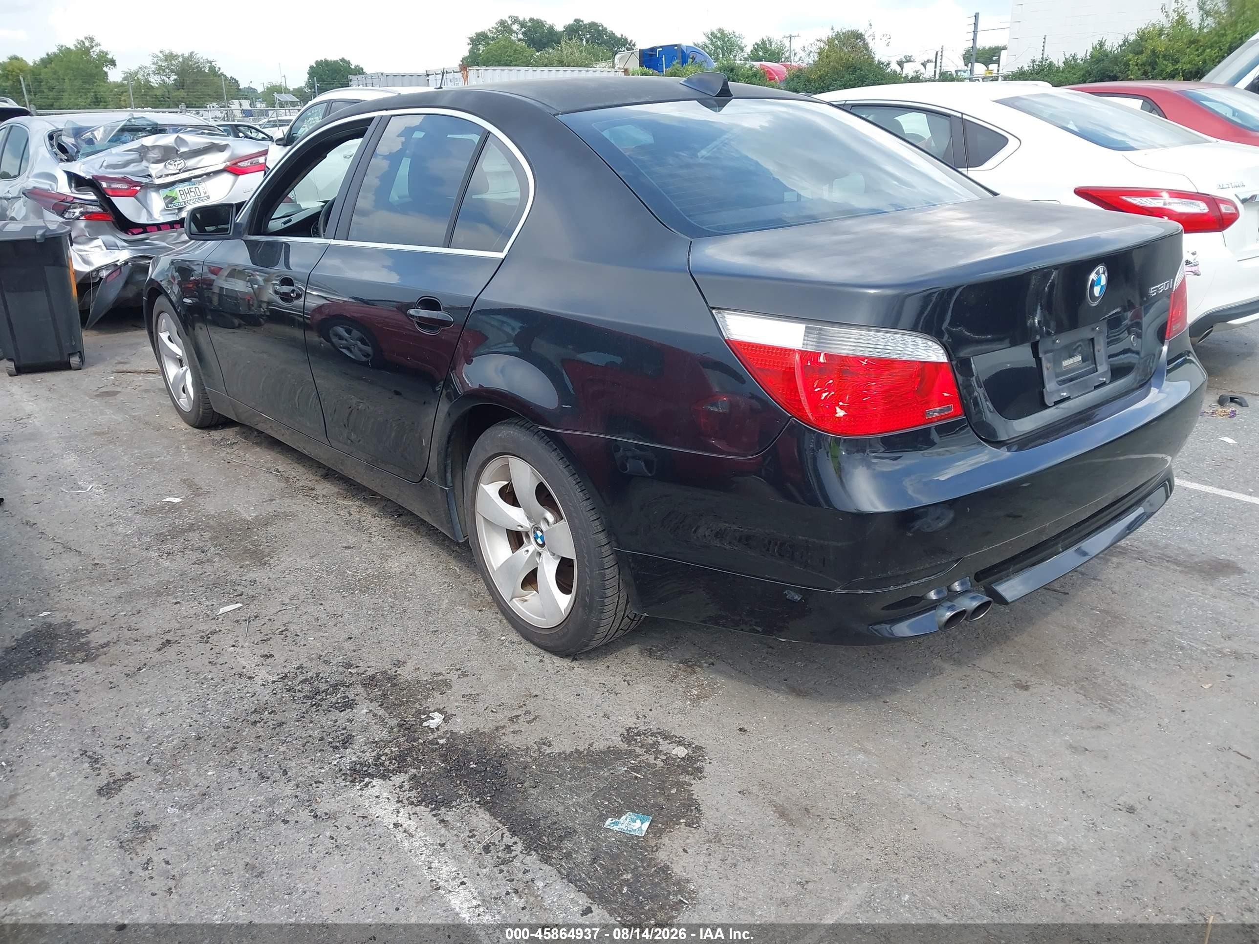 2007 Bmw 530i   Черный vin: WBANE73507CM50616