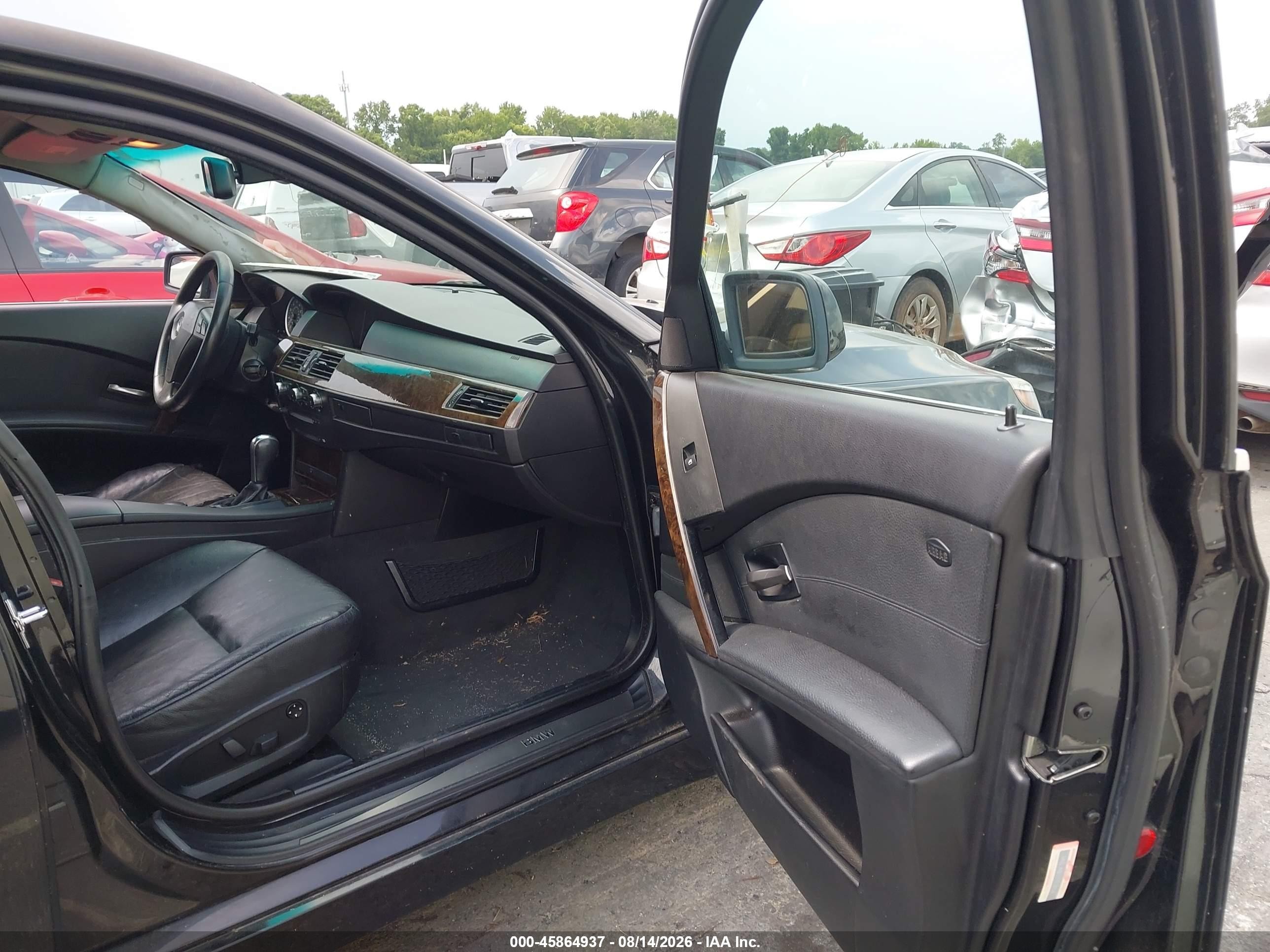 2007 Bmw 530i   Черный vin: WBANE73507CM50616
