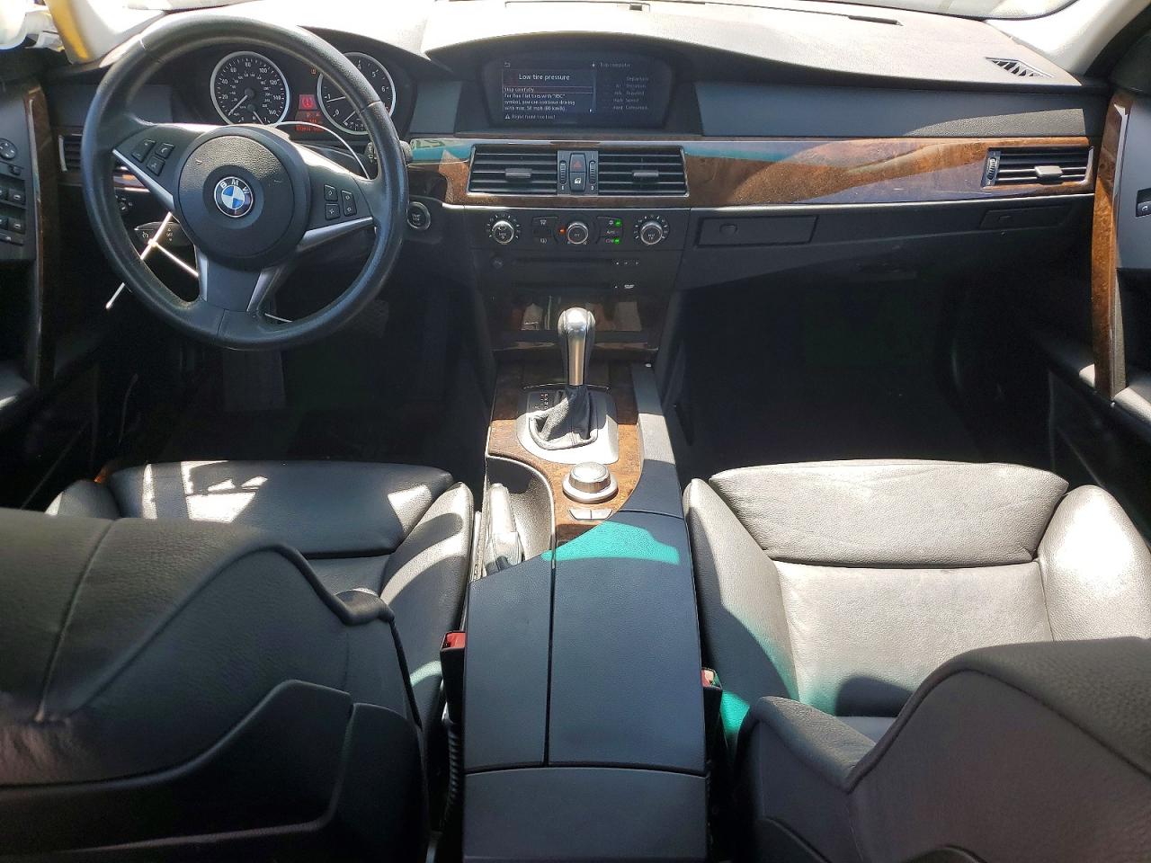 2007 Bmw 530 I Черный vin: WBANE73507CM53130