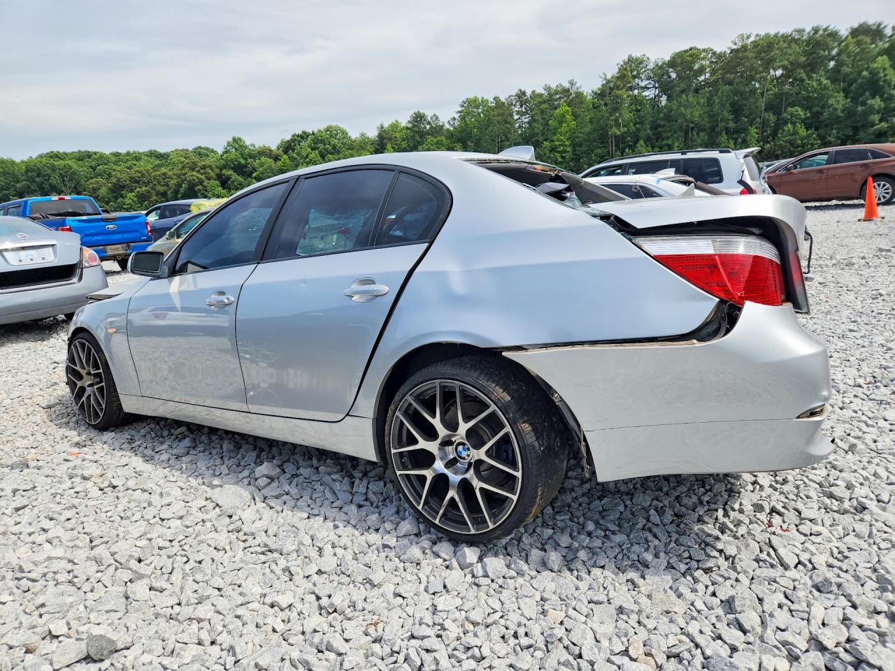 2007 Bmw 530 I Silver vin: WBANE73507CM55203